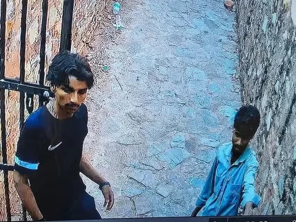 జపాన్ మహిళా టూరిస్టుకి వేధింపులు