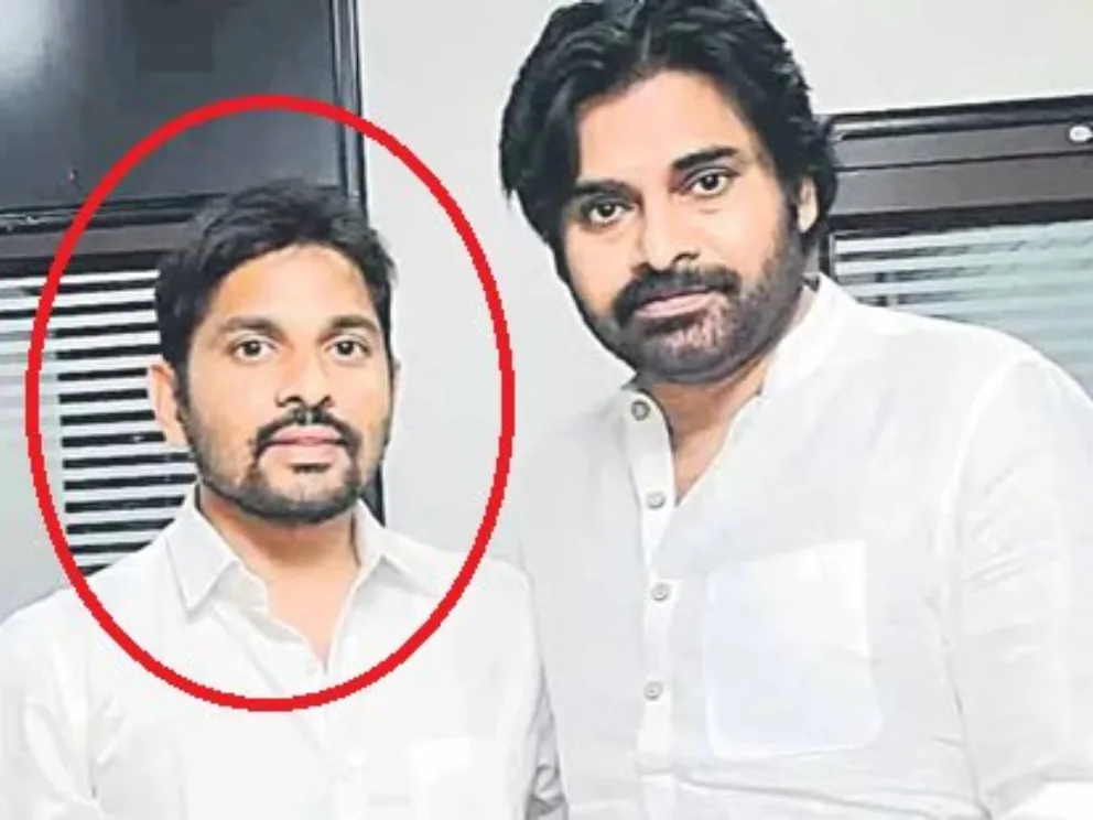జనసేన నాయకుడి రాసలీలలు‌