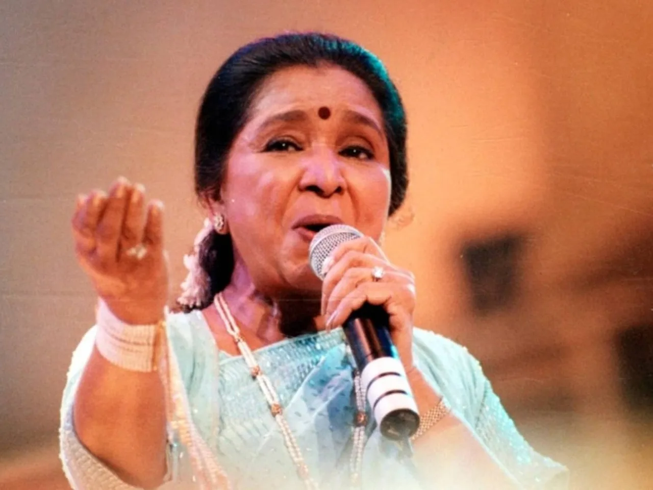 ఆశా జీవితం.. అడుగడుగునా పోరాటాలే