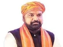  ఒకప్పుడు నితీష్ నే ఎదిరించి.. ఇప్పుడు సీఎం గా !!