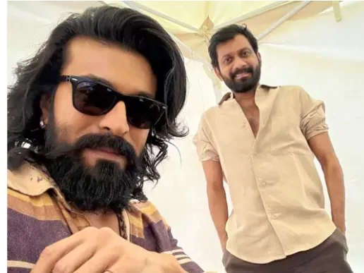 చరణ్ ఫ్యాన్స్‌కు ‘పెద్ది’ షూటింగ్ అప్‌డేట్ ..