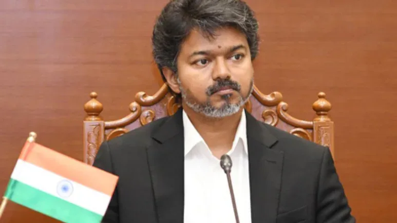 విజయ్ ప్రభుత్వంపై డీఎంకే ఎమ్మెల్యే సంచనల వ్యాఖ్యలు 