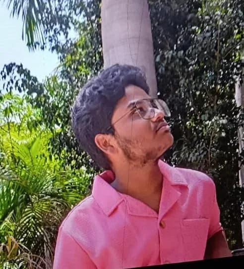 ప్రాణం తీసిన ఈత సరదా