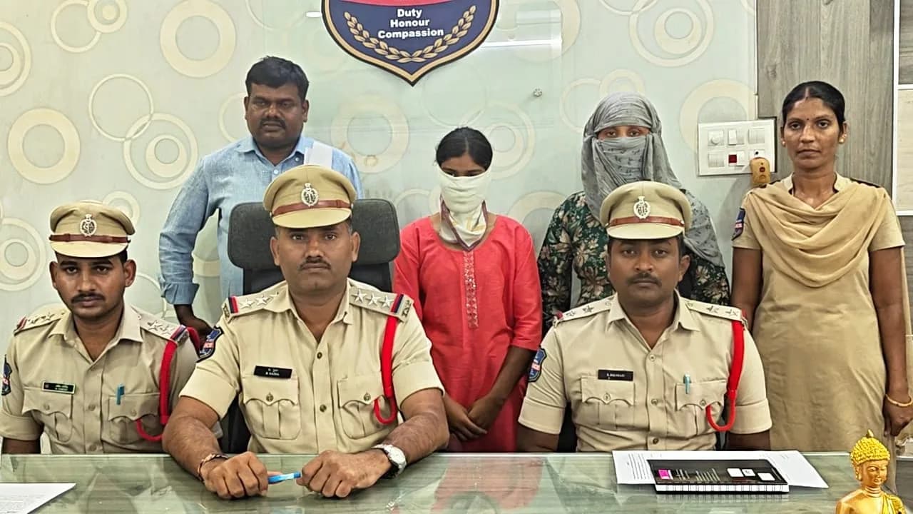 బస్‌స్టేషన్‌లో చోరీ.. 24 అవర్స్‌లో రికవరీ