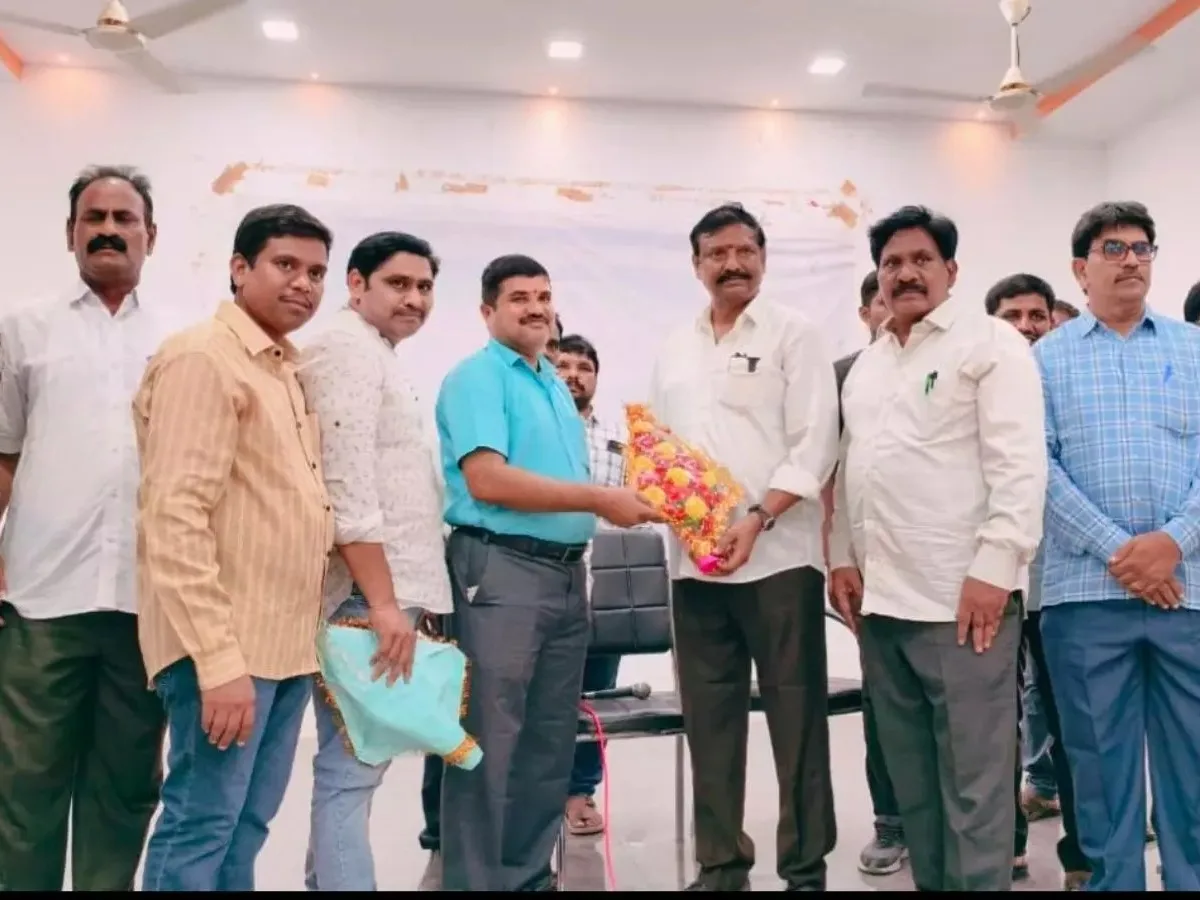 HM కు మార్కాపురం MLA బంపర్ ఆఫర్