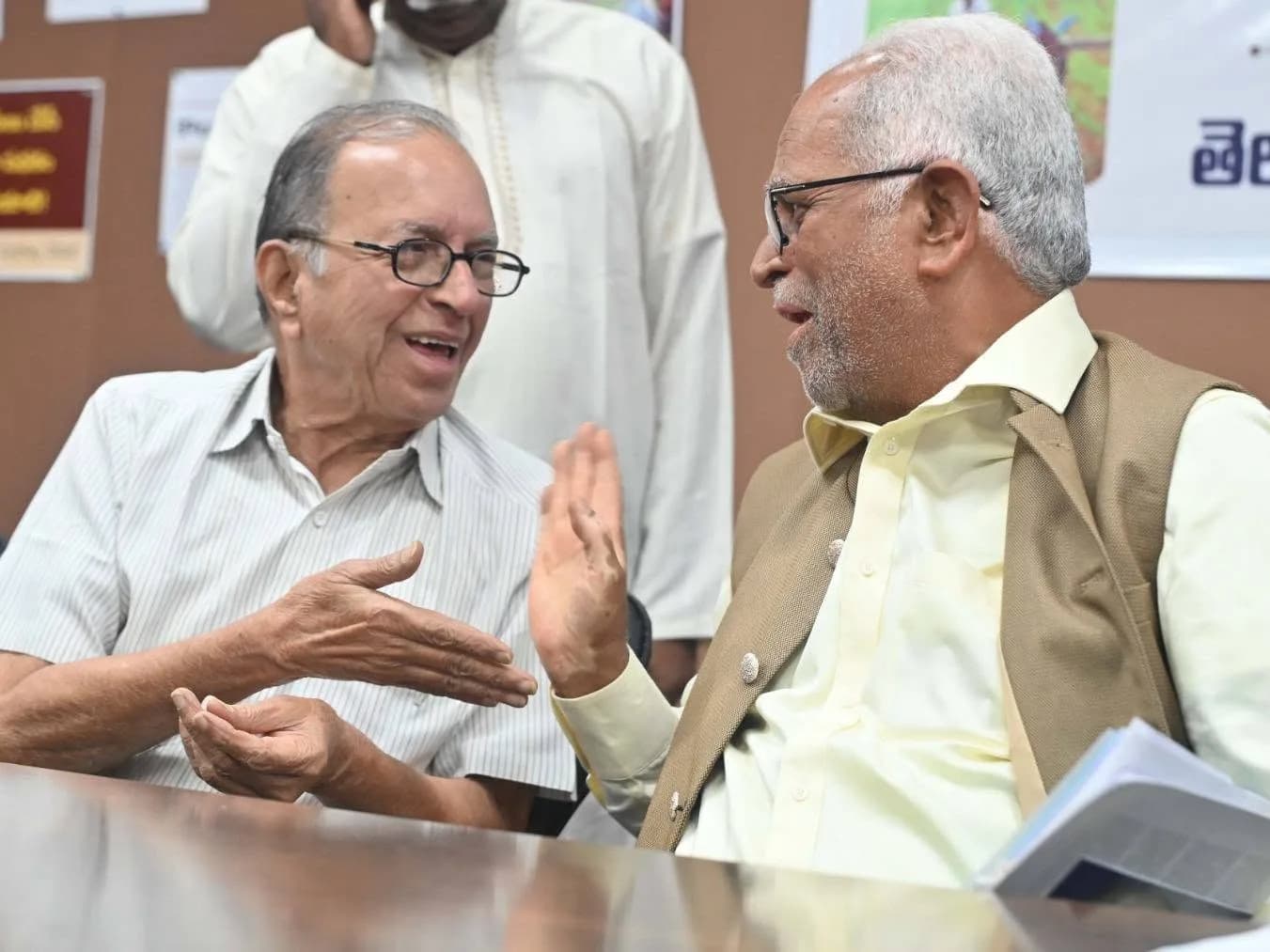 22 జిల్లాల సర్వే.. రిపోర్ట్ లో ఏముంది?