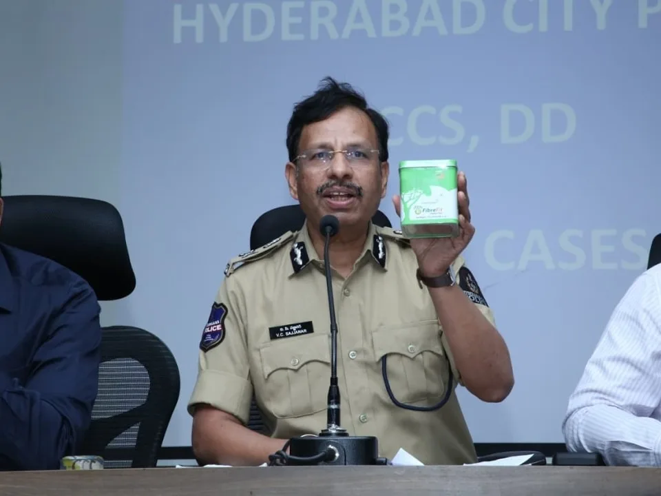 హైదరాబాద్‌లో భారీ స్కామ్.. ఆరుగురు దొరికేశారు!