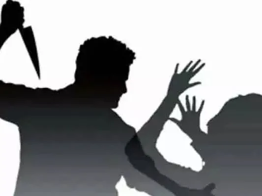 నరసాపురంలో యువతి దారుణ హత్య