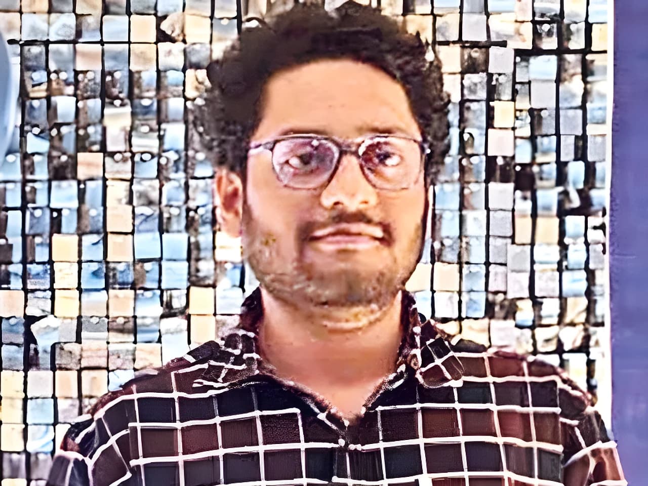 మత్తు ఇంజెక్షన్ తీసుకుని డాక్టర్ మృతి