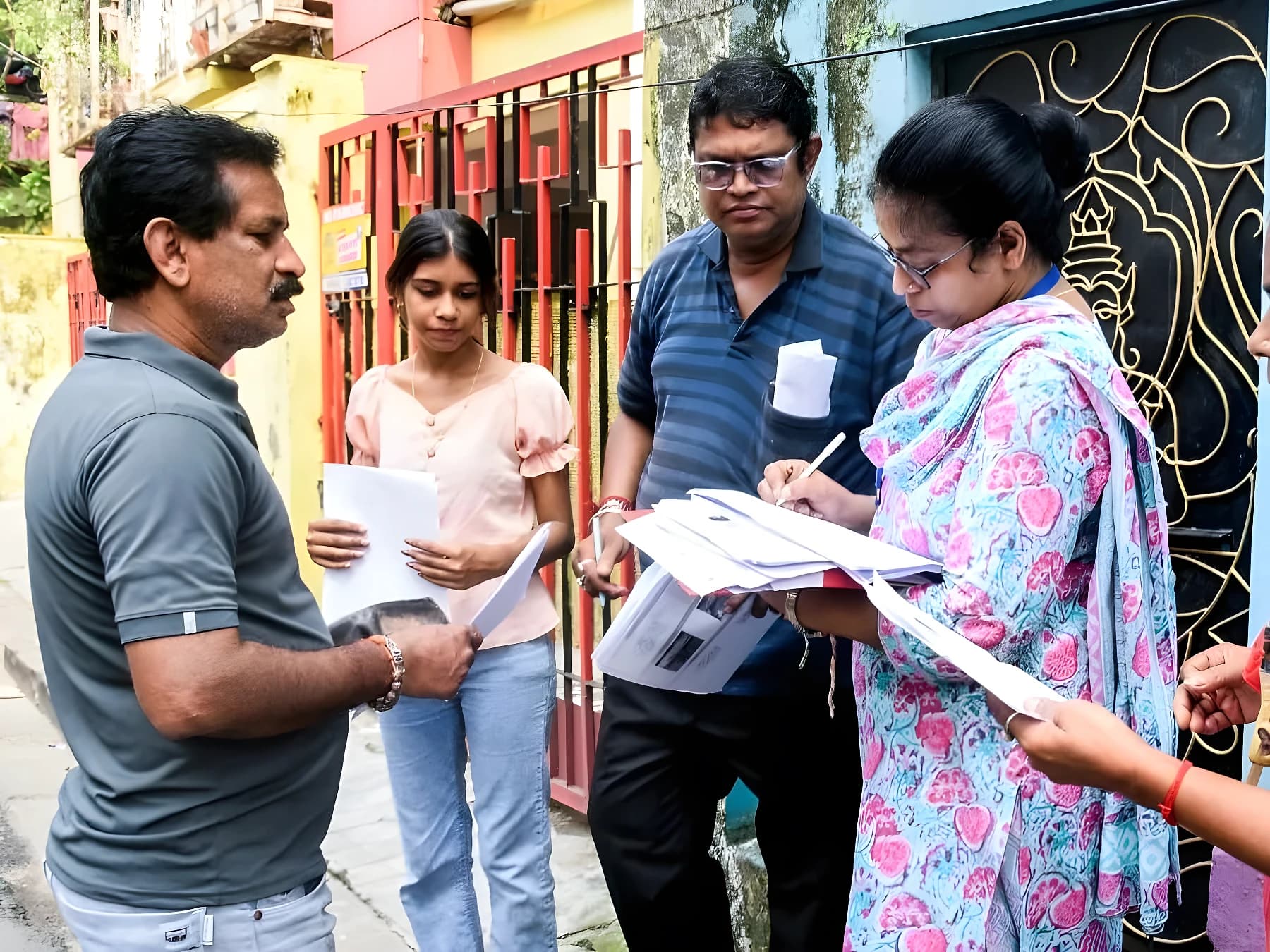 SIRతో అద్దె ఇంట్లో ఉండే వాళ్లలో టెన్షన్