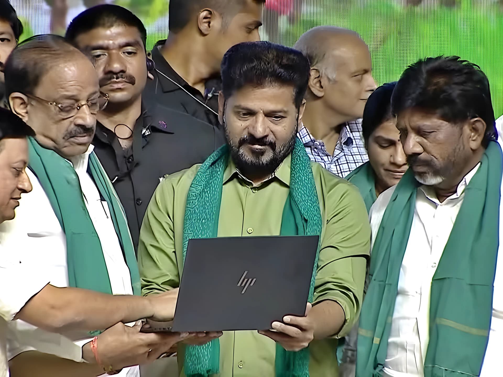 ఉచిత కరెంట్ కాంగ్రెస్ పార్టీ పేటెంట్