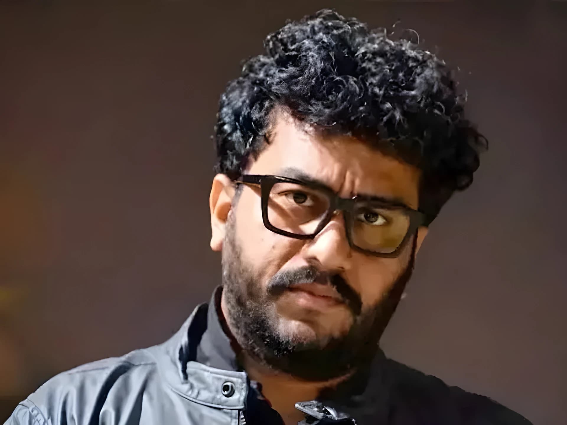 ప్రశ్న రావణ్ ఛానల్‌పై చర్యలు తీసుకోవాలి