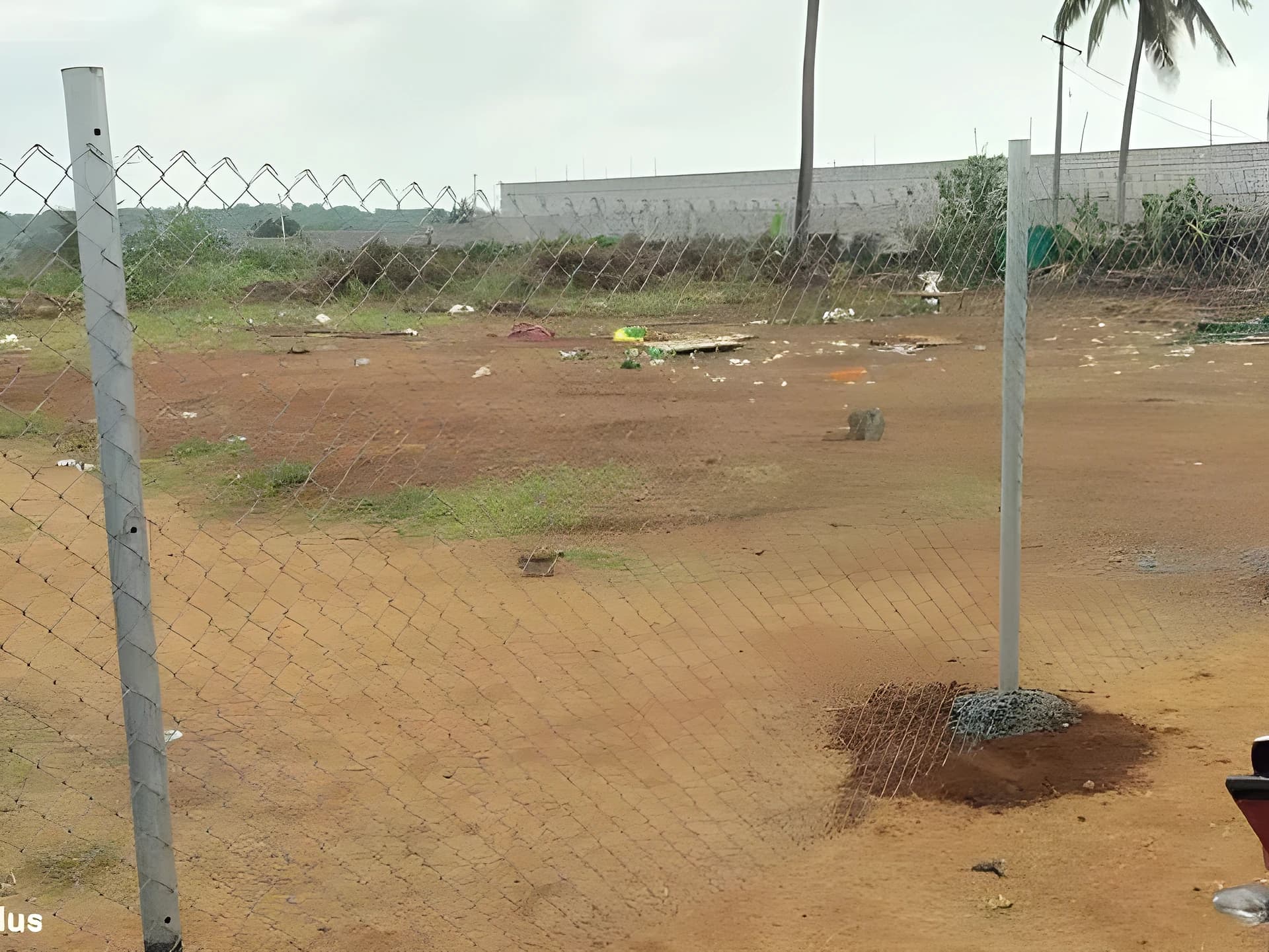బహదూర్‌గూడలో అర్ధరాత్రి హైటెన్షన్