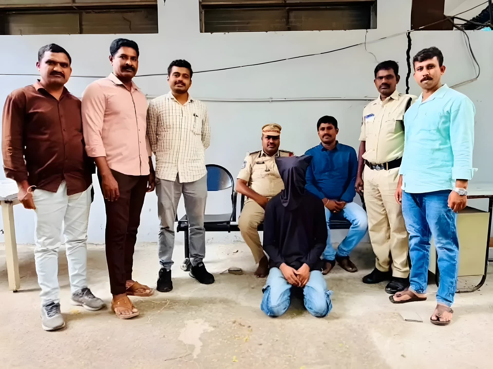 బెట్టింగ్ కోసం చోరీ.. నిందితుడు అరెస్ట్