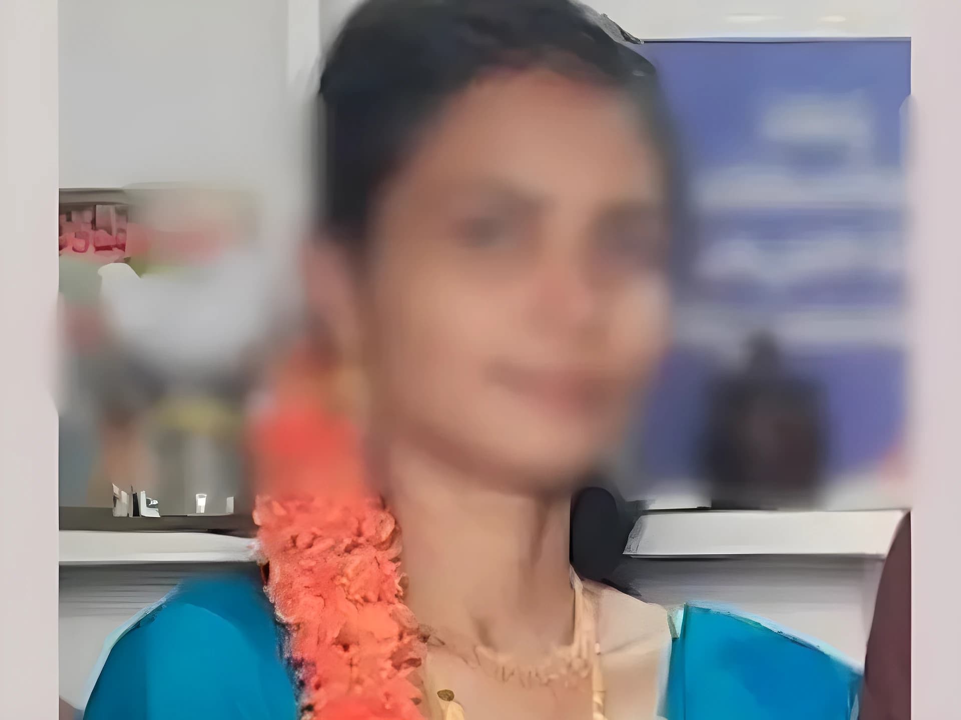 ప్రియుడి ఫ్రెండ్స్  ప్రెజర్‌తో యువతి ఆత్మహత్య