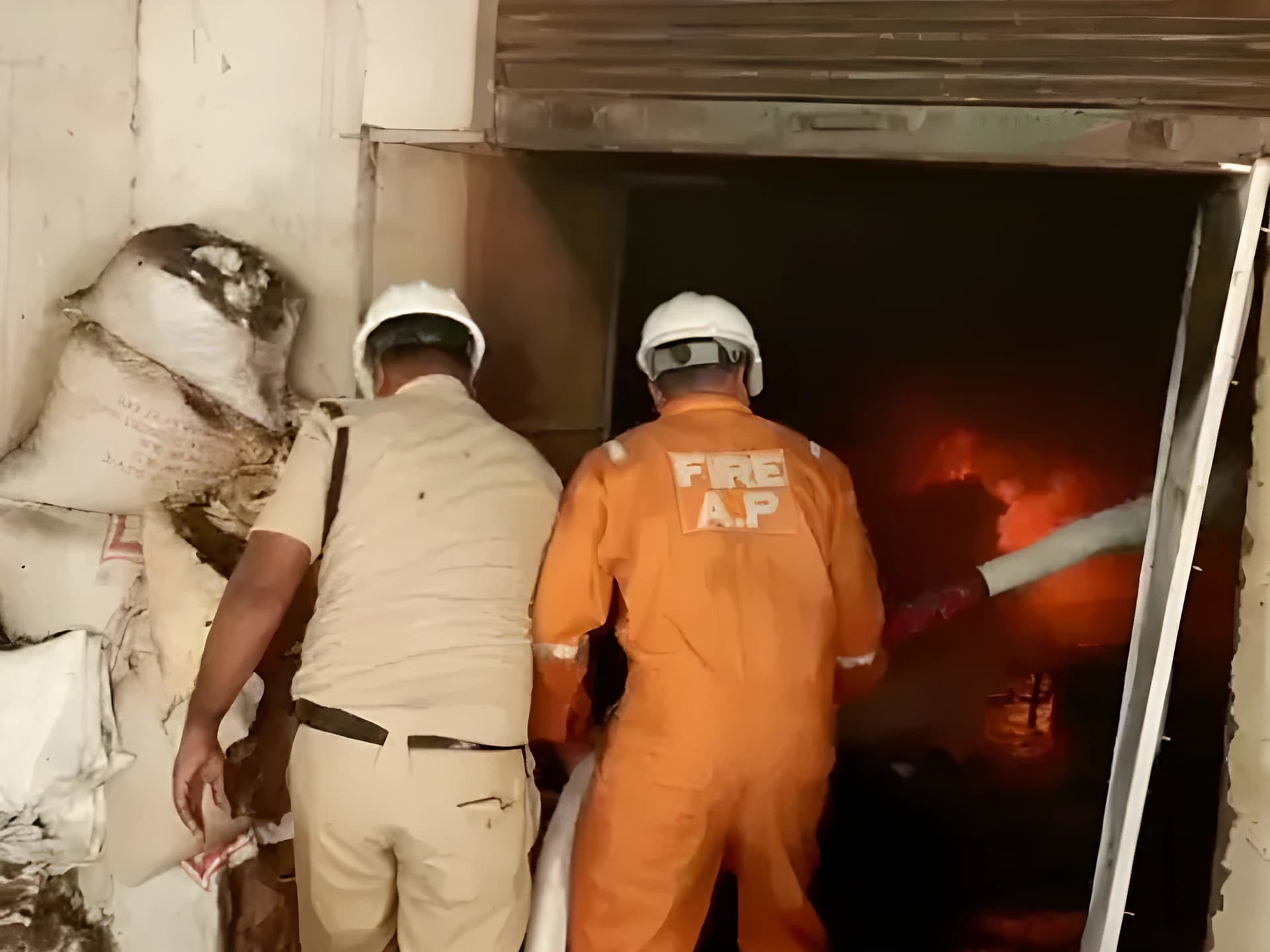 అగరబత్తి ఫ్యాక్టరీలో అగ్ని ప్రమాదం