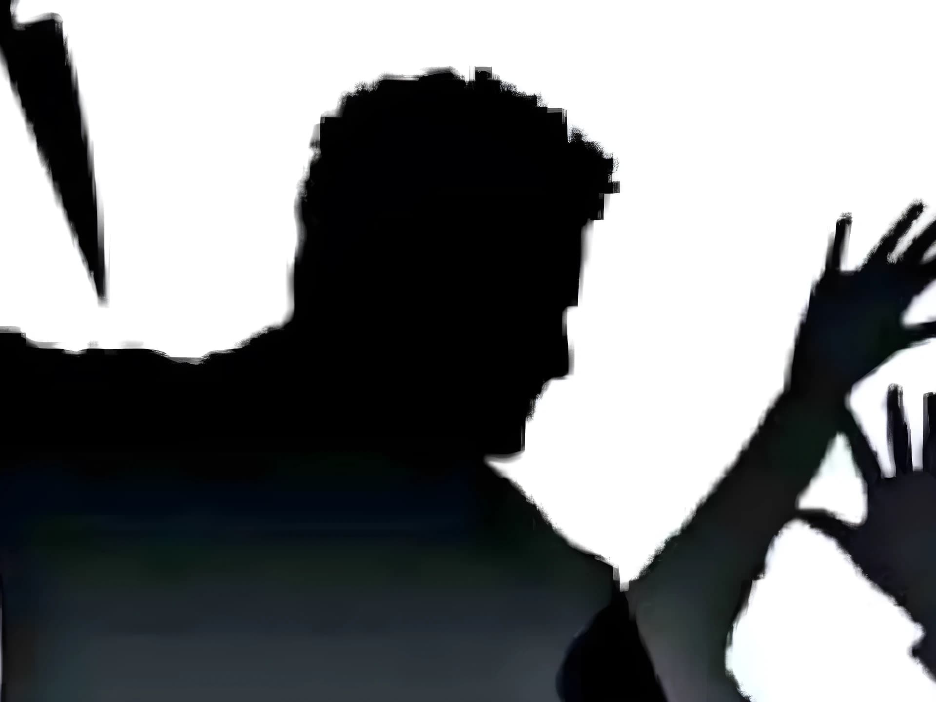 స్నేహితుడిపై కత్తితో దాడి