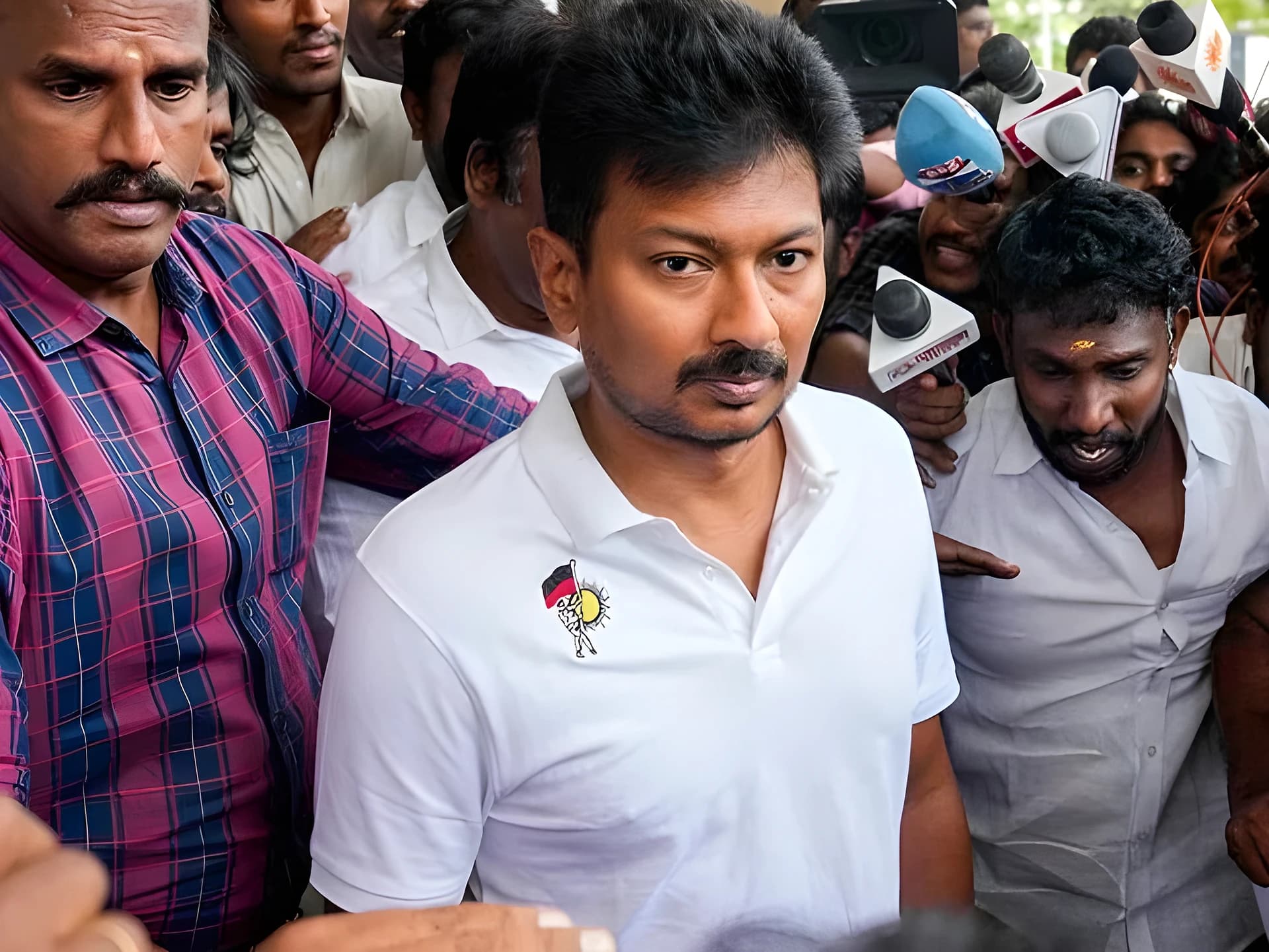 మద్రాస్ హైకోర్టులో ఉదయనిధికి బెయిల్!