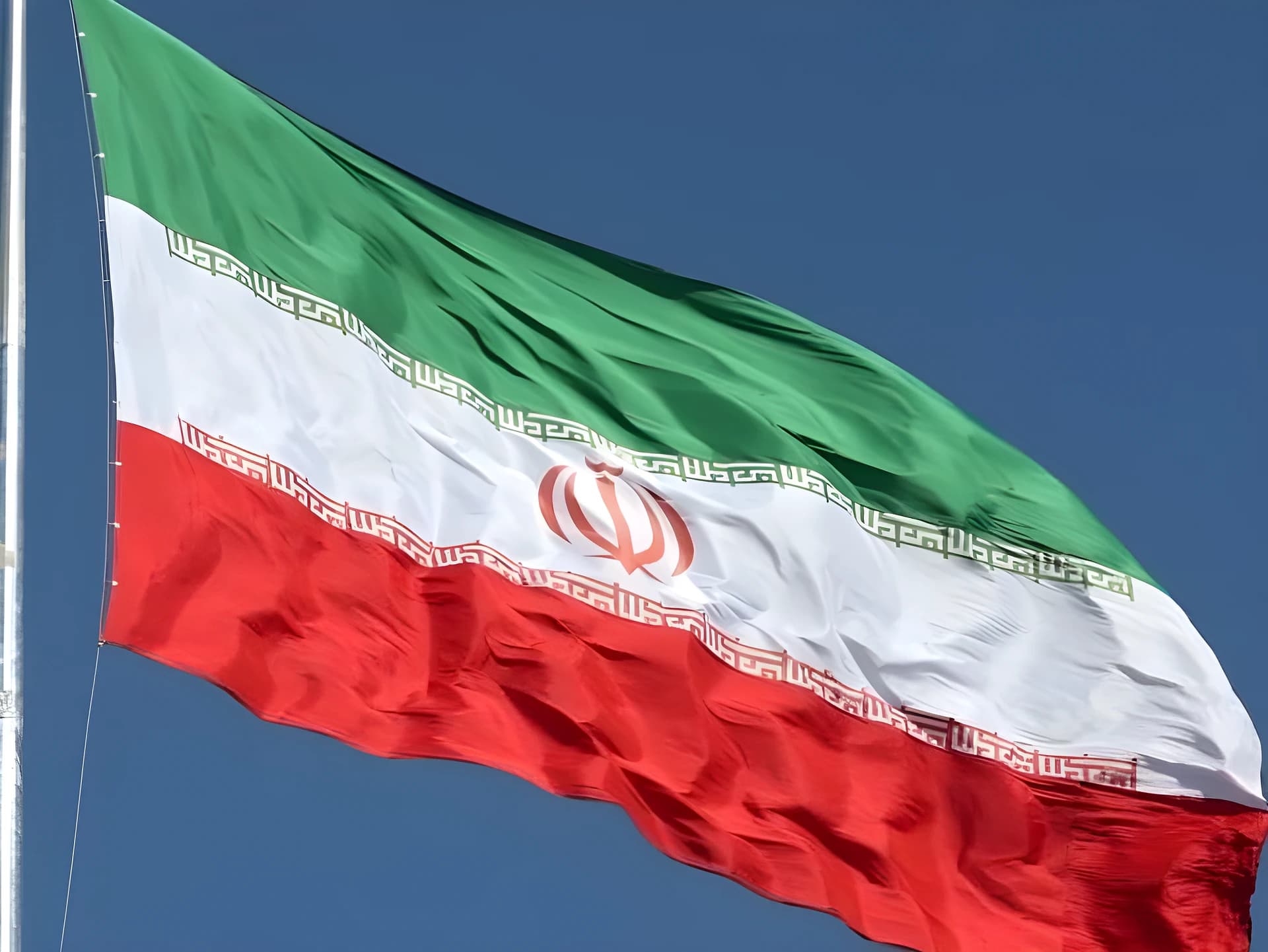 “అమెరికాను ఆపండి.. లేదంటే మీకూ Risk”: IRAN