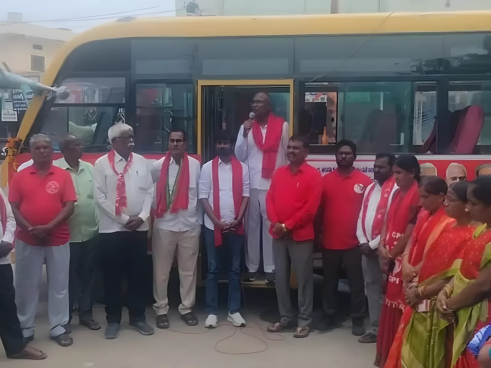 రాజ్యాంగంపై కుట్ర జరుగుతోంది: చాడ