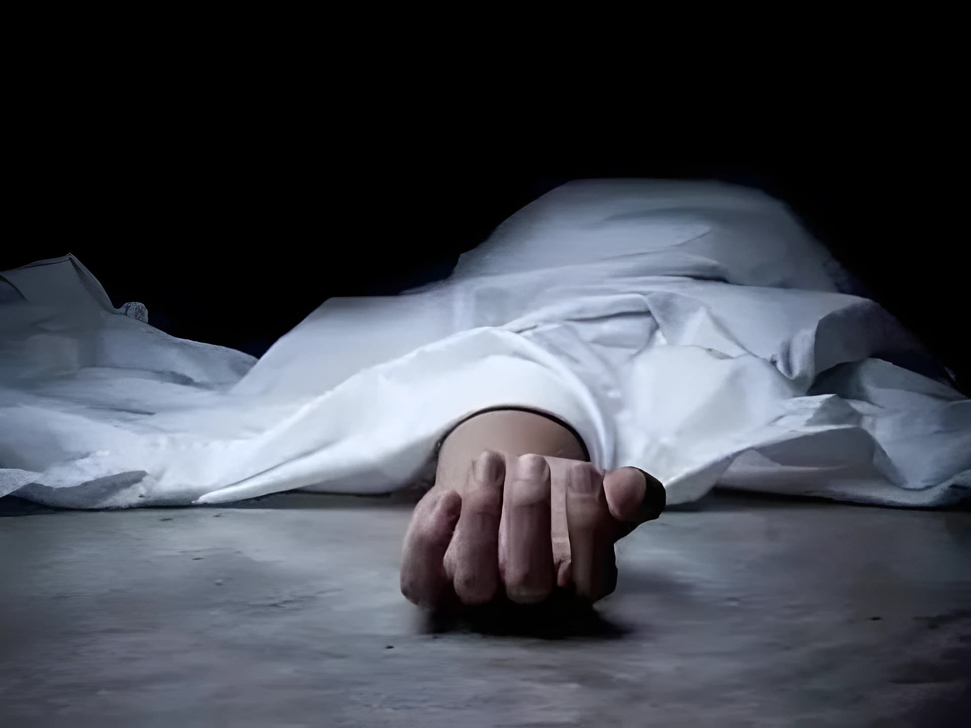 రాజమండ్రిలో ప్రేమజంట విషాదం