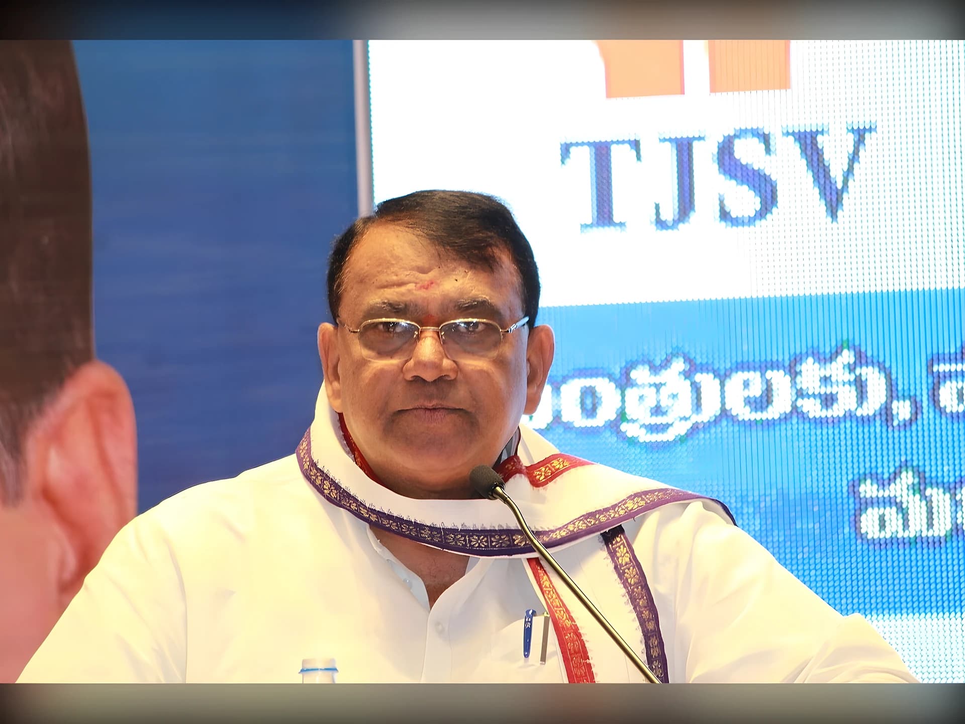 కేసీఆర్ హయాంలోనే అభివృద్ధి జరిగింది: పోచారం
