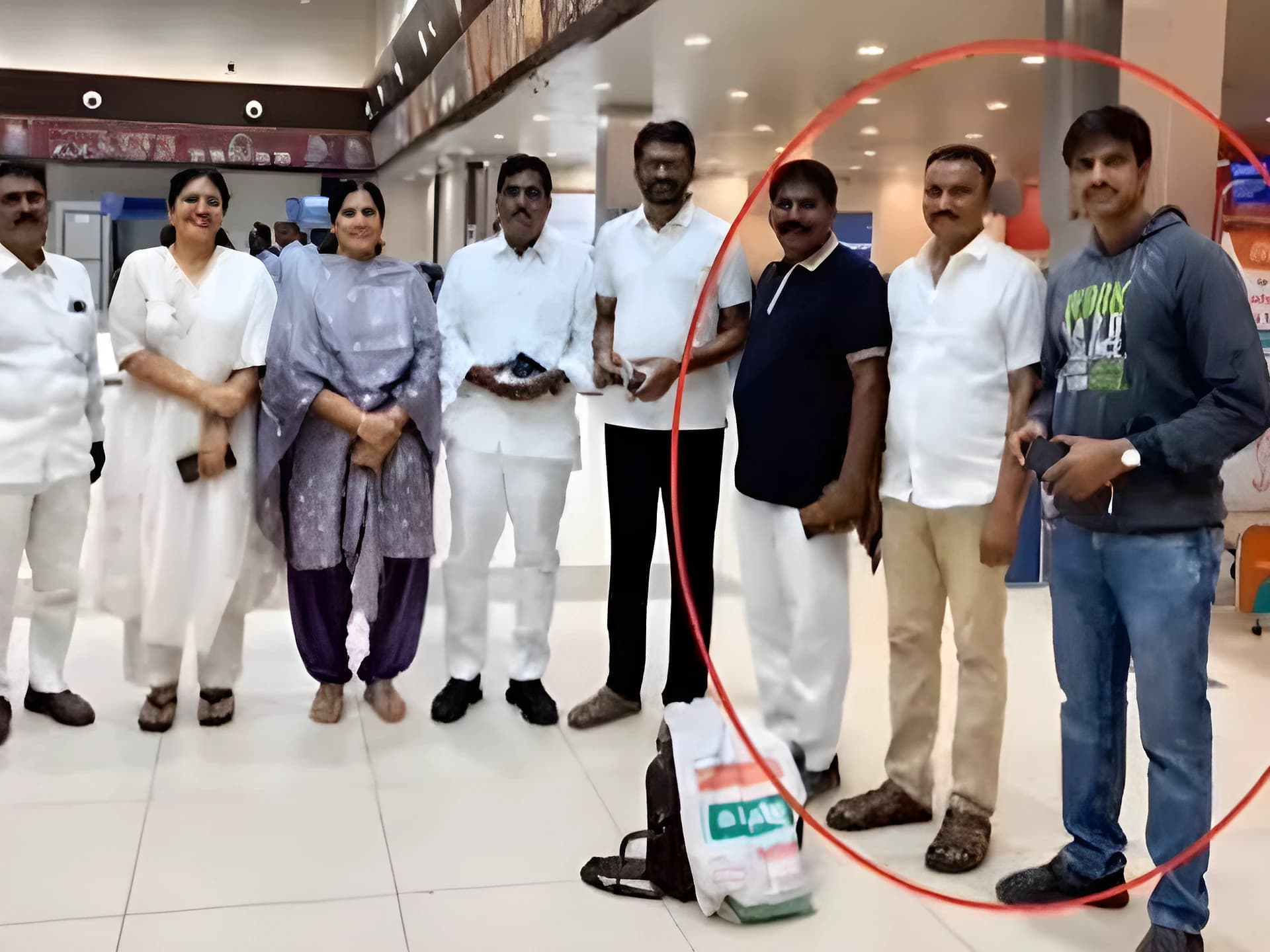 కేంద్ర మంత్రికి కంప్లైంట్.. టీచర్లపై వేటు