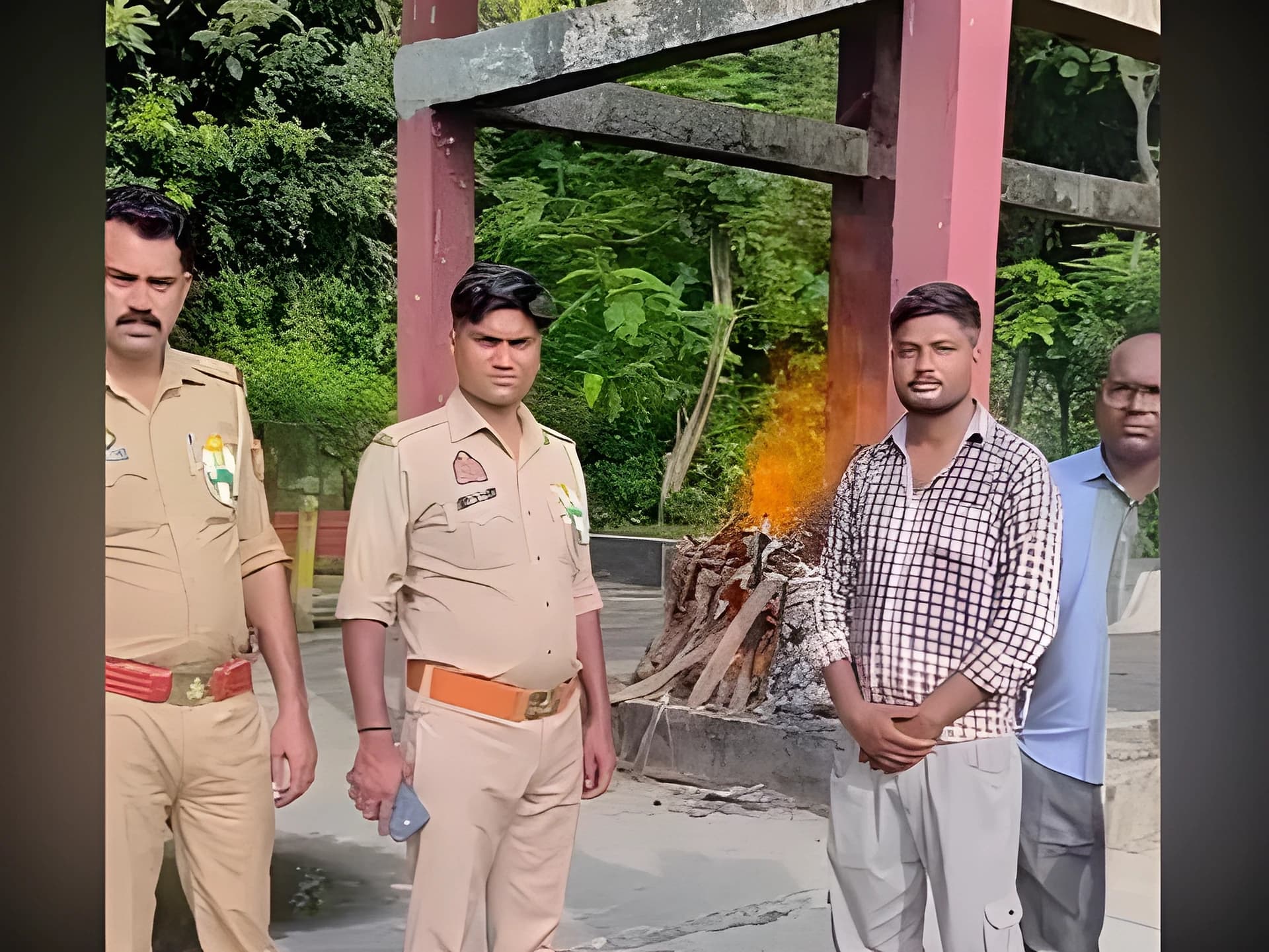 ఆస్తులు ఉన్నా అంత్యక్రియలకు ఎవరూ రాలేదు!