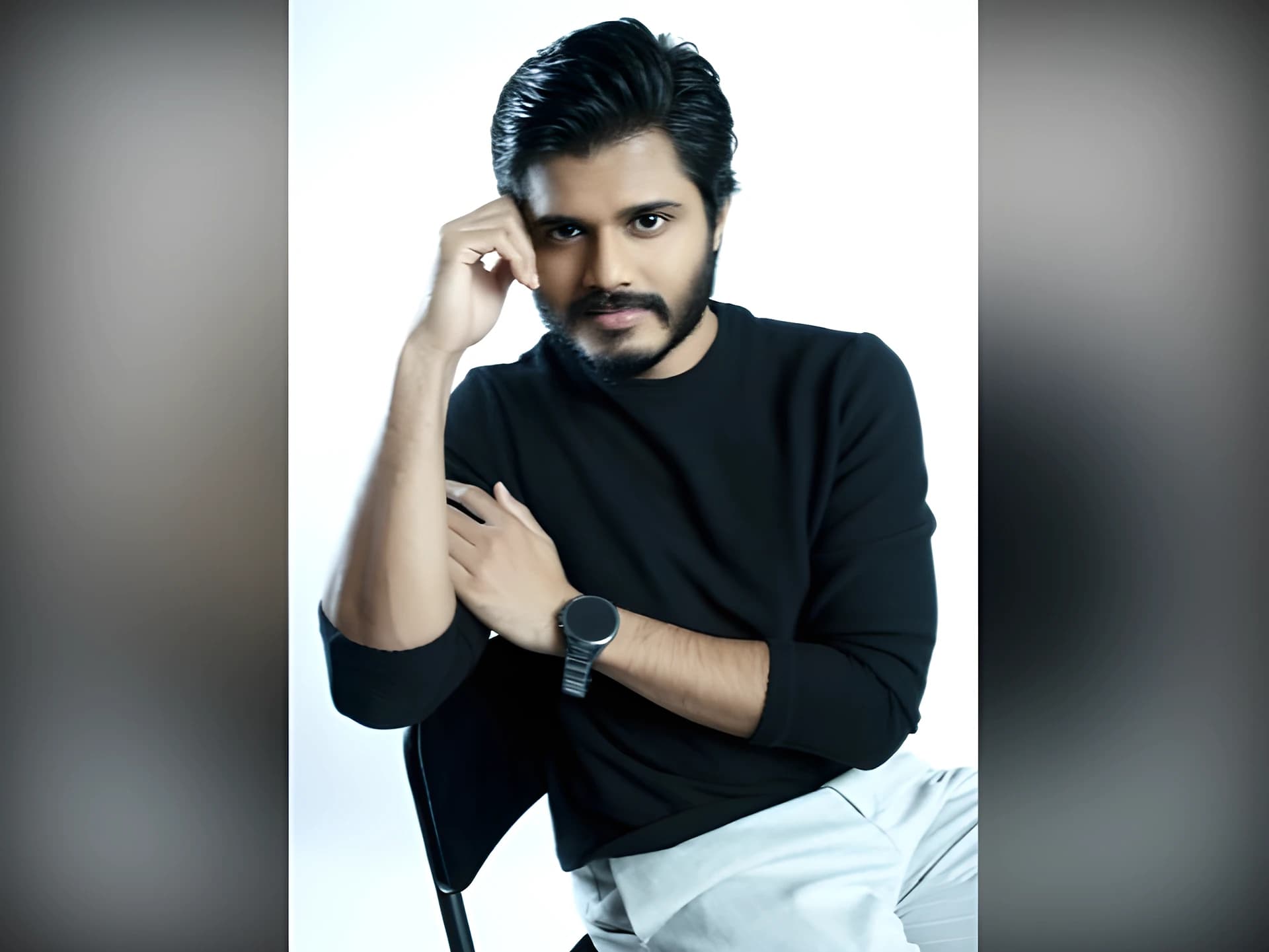 సినిమా కోసం అమెరికా ఉద్యోగాన్ని వదిలేసిన ఆనంద్ దేవరకొండ!