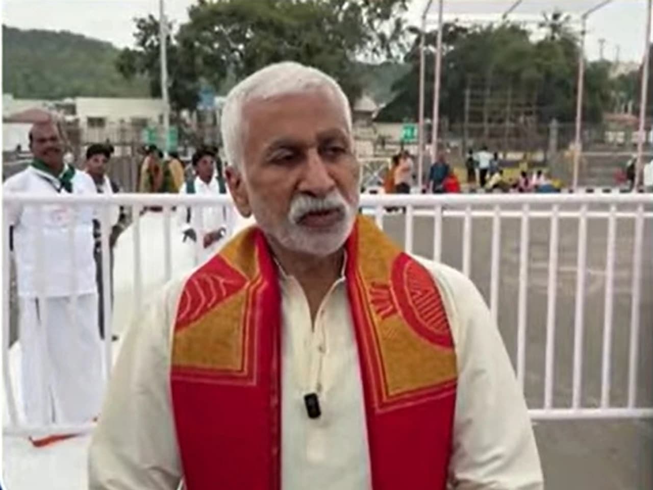 APలో మరో కొత్త పార్టీ.. విజయసాయిరెడ్డి సంచలన ప్రకటన!