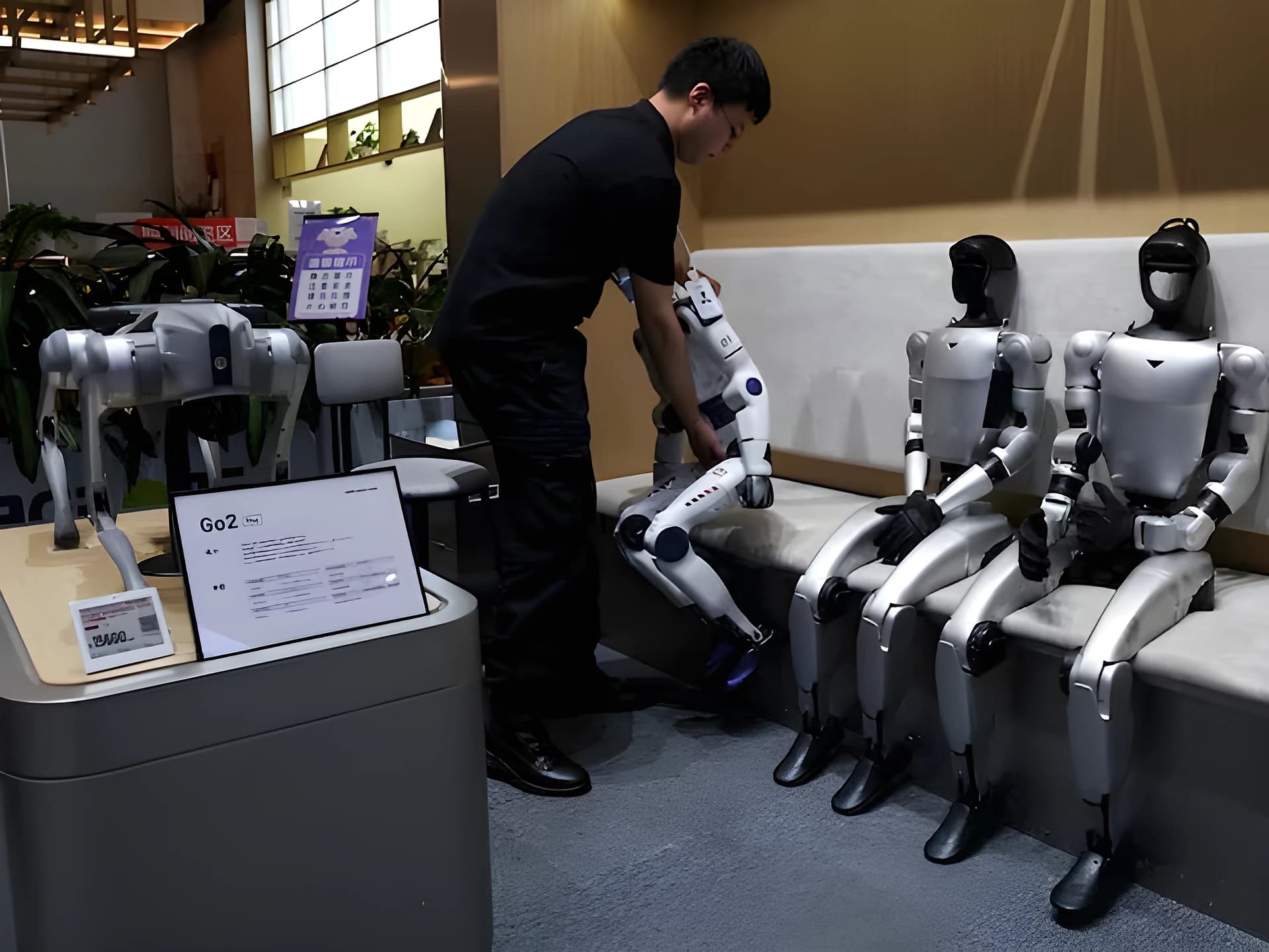 మనిషికంటే వేగంగా పరిగెత్తే రోబోట్! 🤖