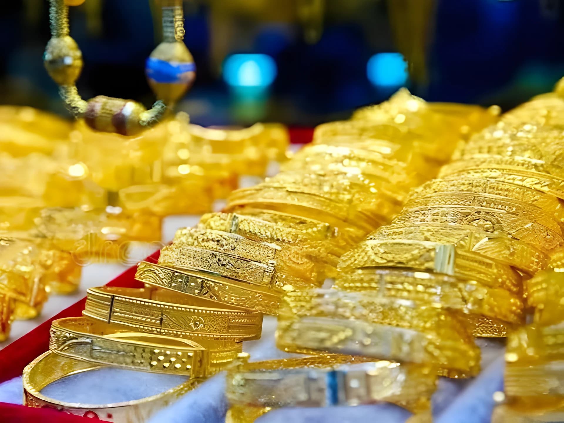 మళ్లీ పెరిగిన బంగారం ధరలు!