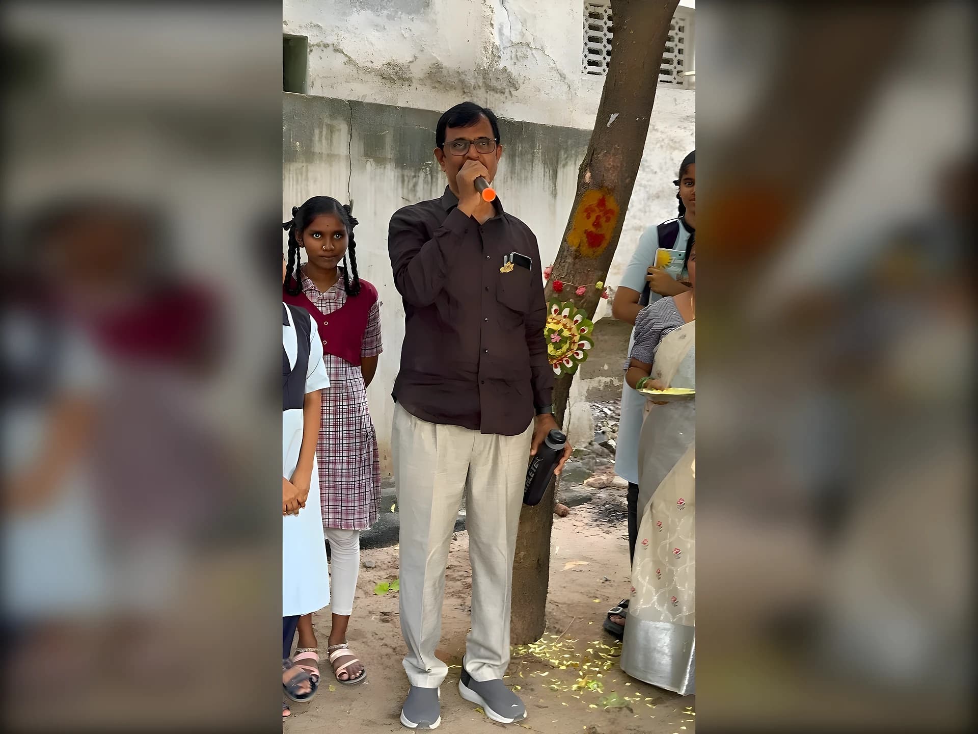 చెట్లకు రాఖీ.. నల్లకుంటలో 'వృక్షా బంధన్' క్రియేటివిటీ!