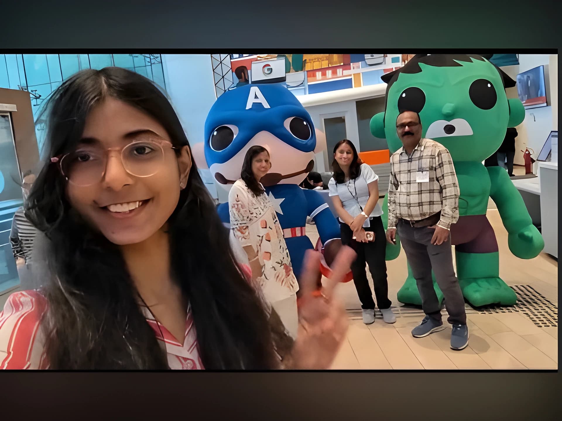 ‘ఇదే నేను పనిచేసే ఆఫీస్’ అని చూపించిన క్షణం
