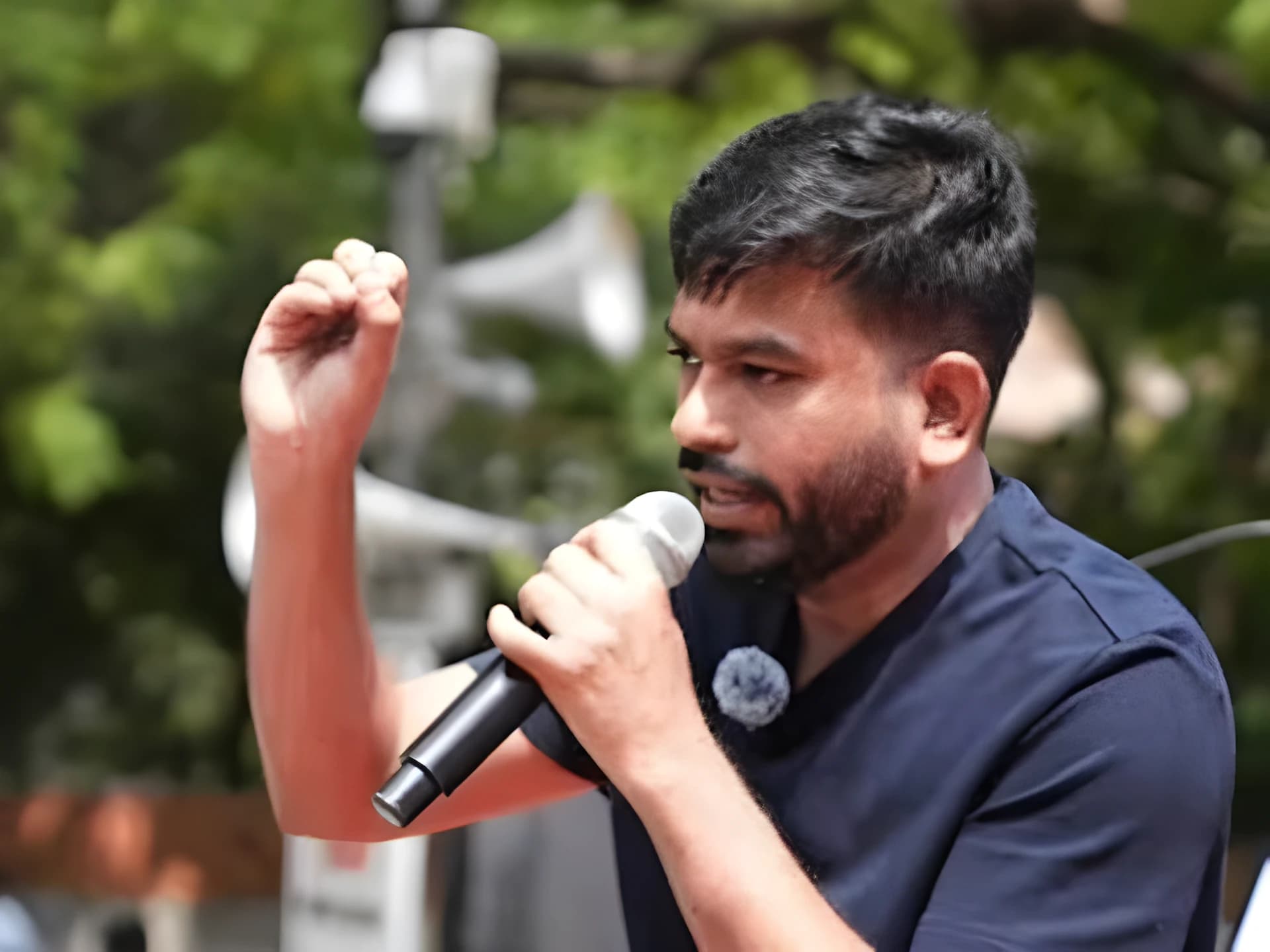 RSS చీఫ్ మాటలు వినండి: అభిజీత్ దిప్కే?