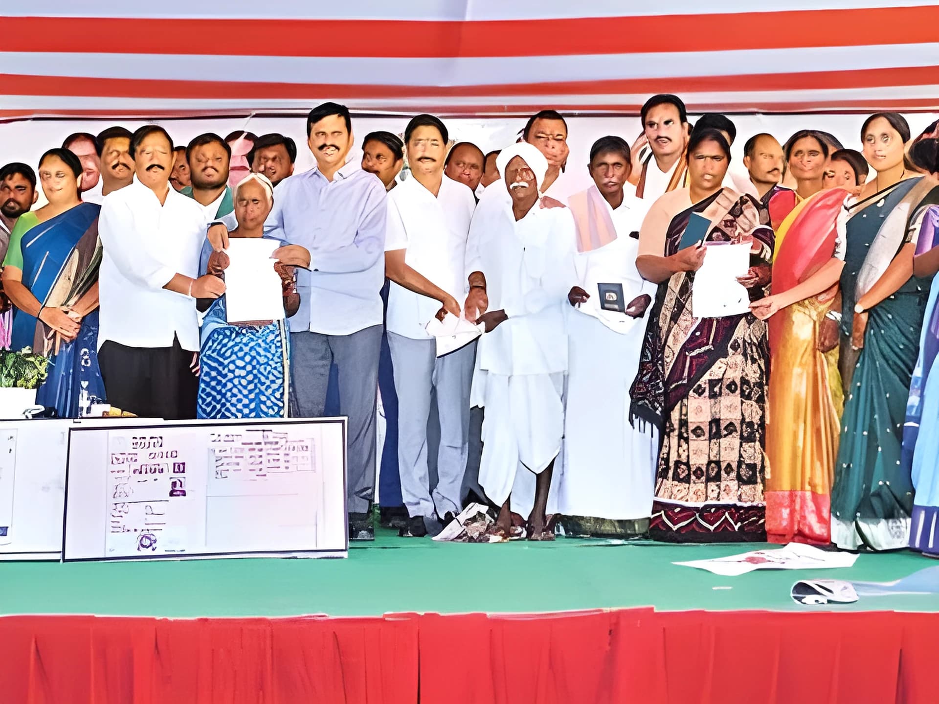 ఇళ్ల మంజూరులో రాజకీయాలకు చోటులేదు: పొంగులేటి