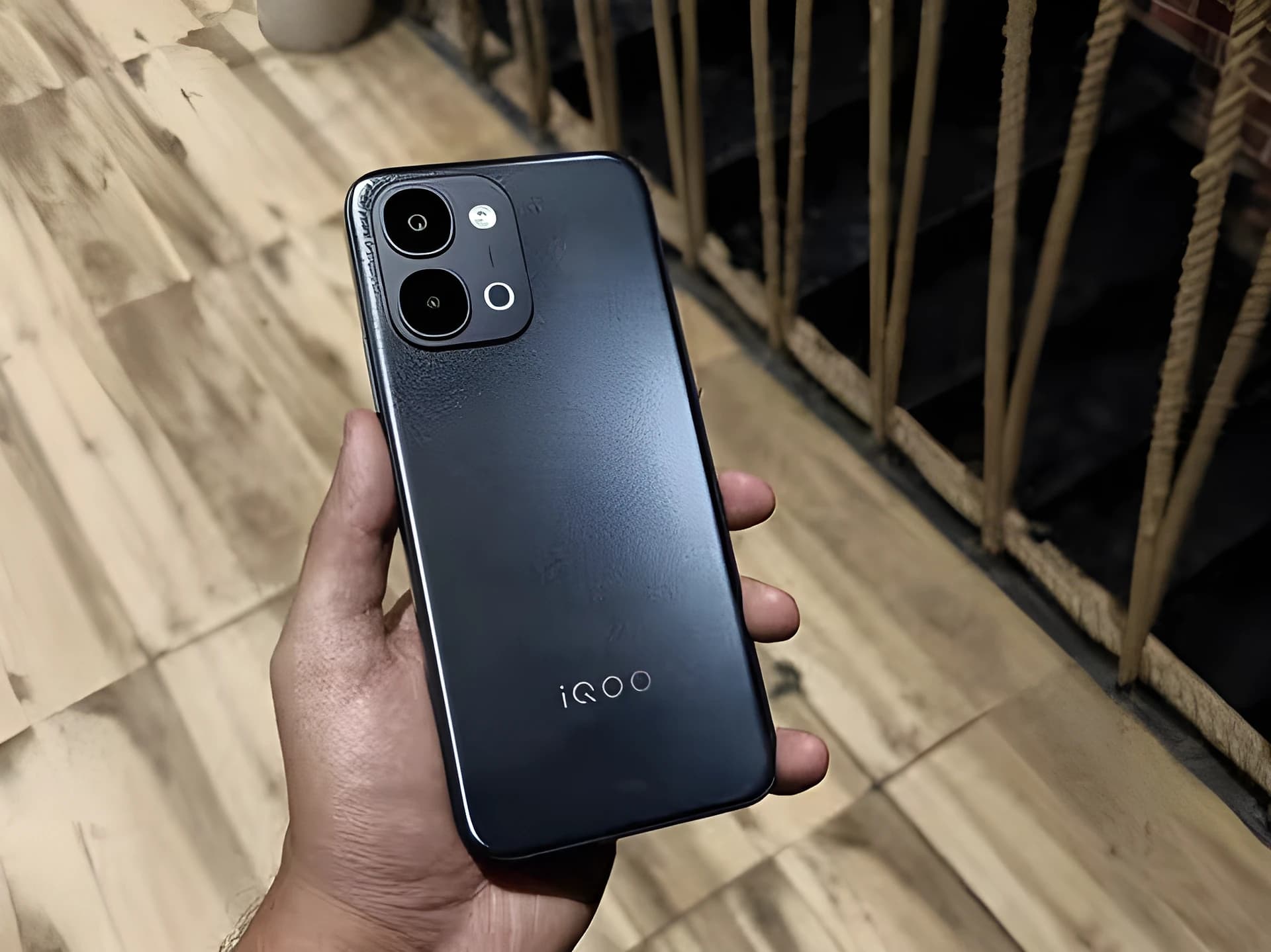 Vivo, iQOOపై భారీ ధరల పెంపు!