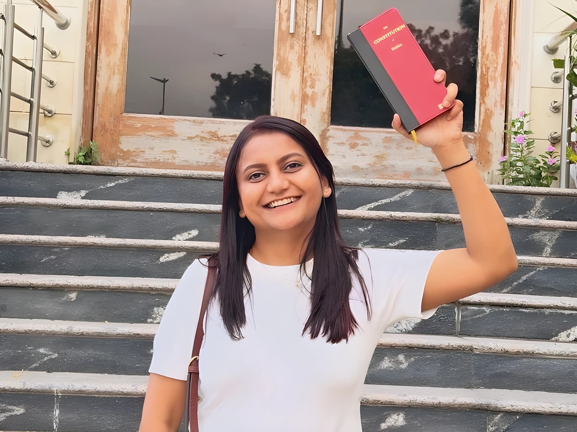నీట్ ప్రొటెస్టర్స్ సక్సెస్: కేసులన్నీ క్లోస్!