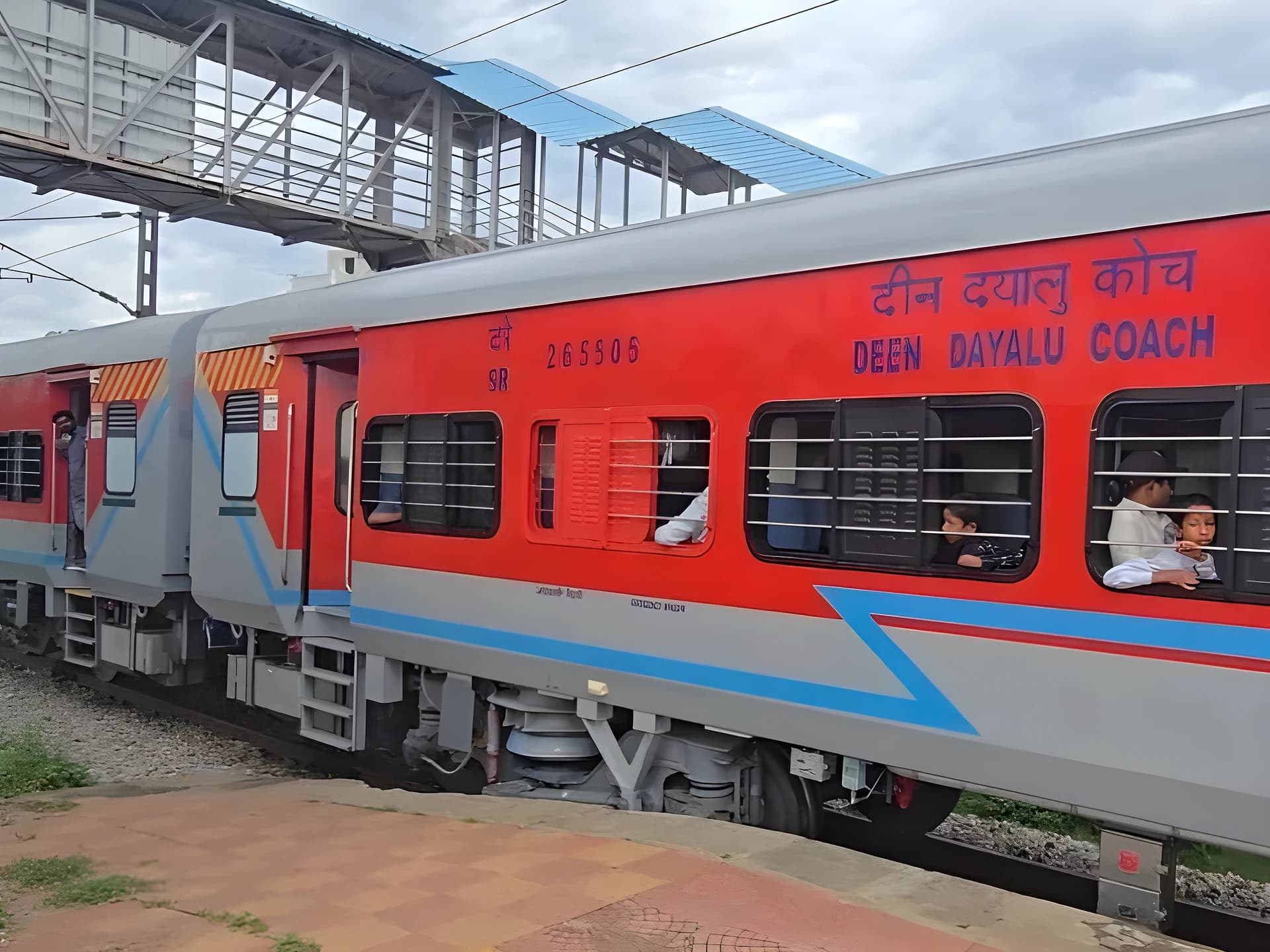 సికింద్రాబాద్-సిర్పూర్‌కు రెండు స్పెషల్ ట్రైన్లు