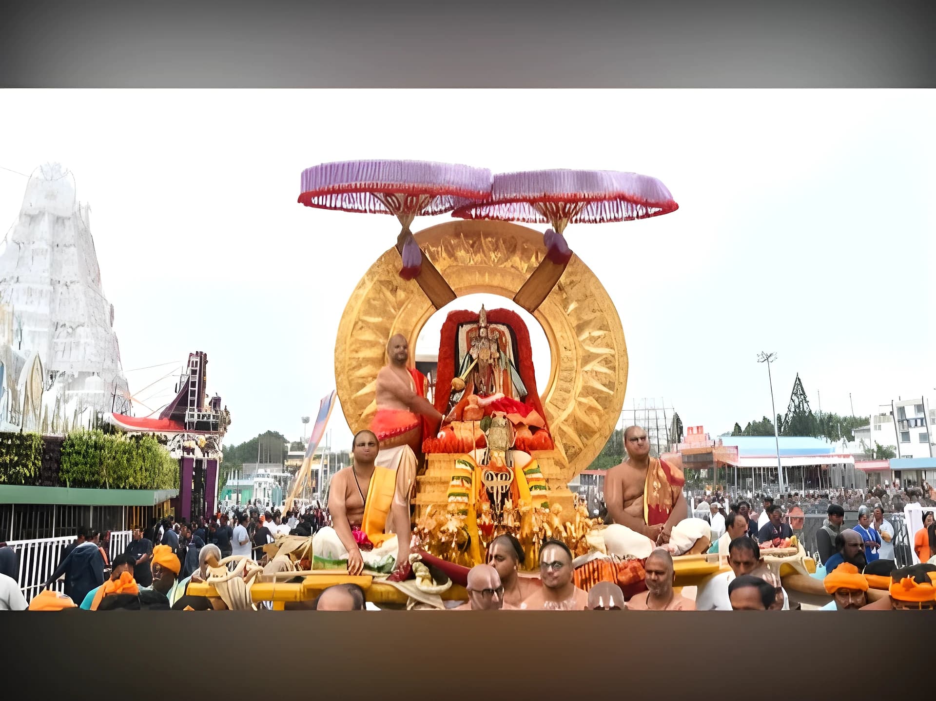 గ్రాండ్‌గా బ్రహ్మోత్సవాలు.. CM పట్టు వస్త్రాలు సమర్పణ