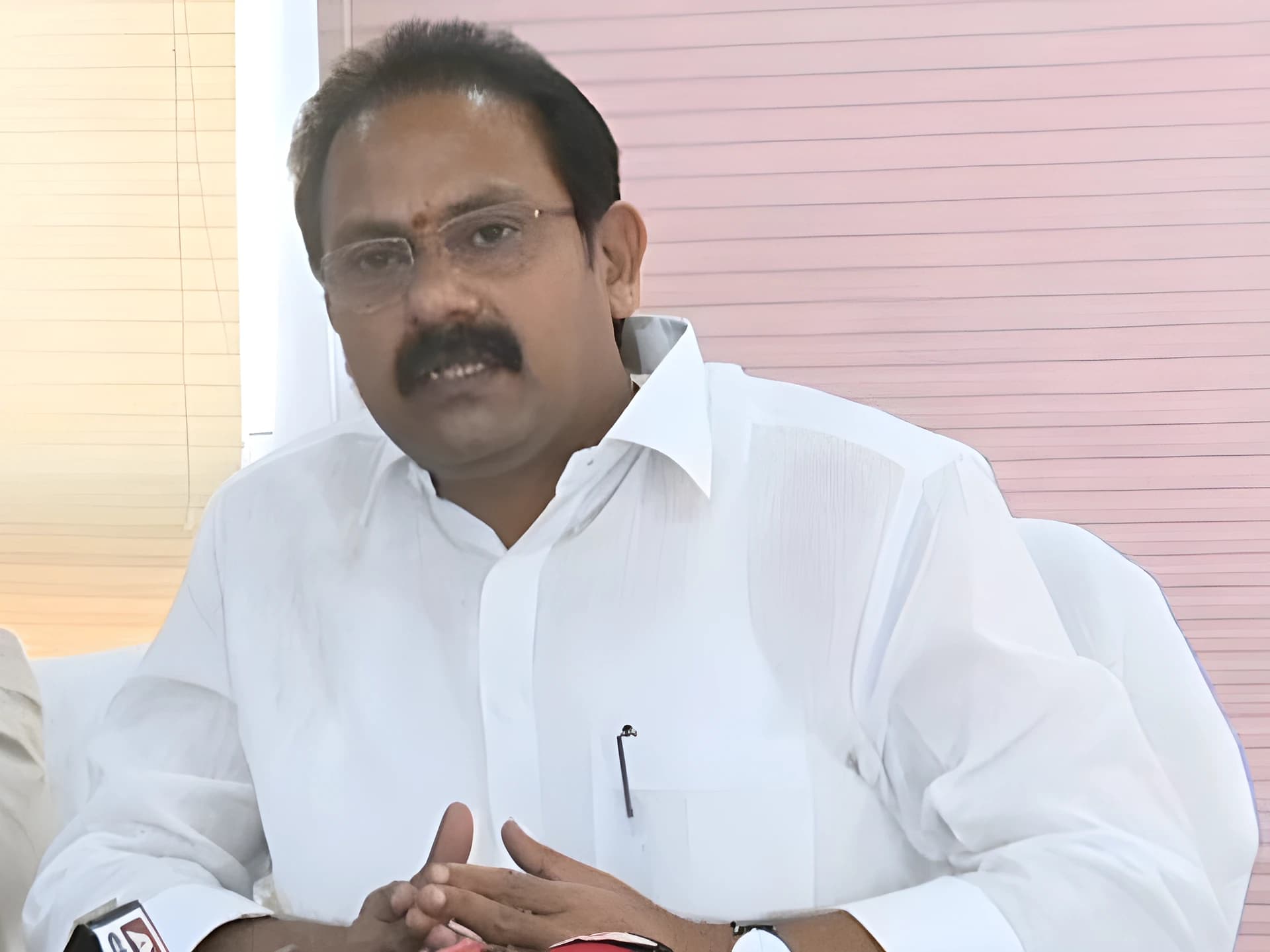 హార్ట్‌ఎటాక్‌తో ఆళ్ల నాని కన్నుమూత
