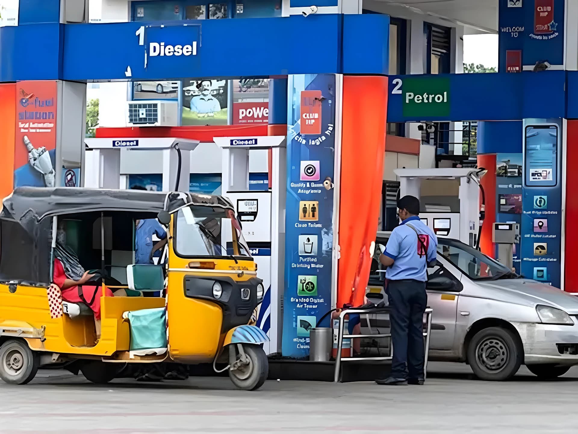 UPI వద్దే వద్దు.. బంకుల్లో మొదలైన నిరసన!