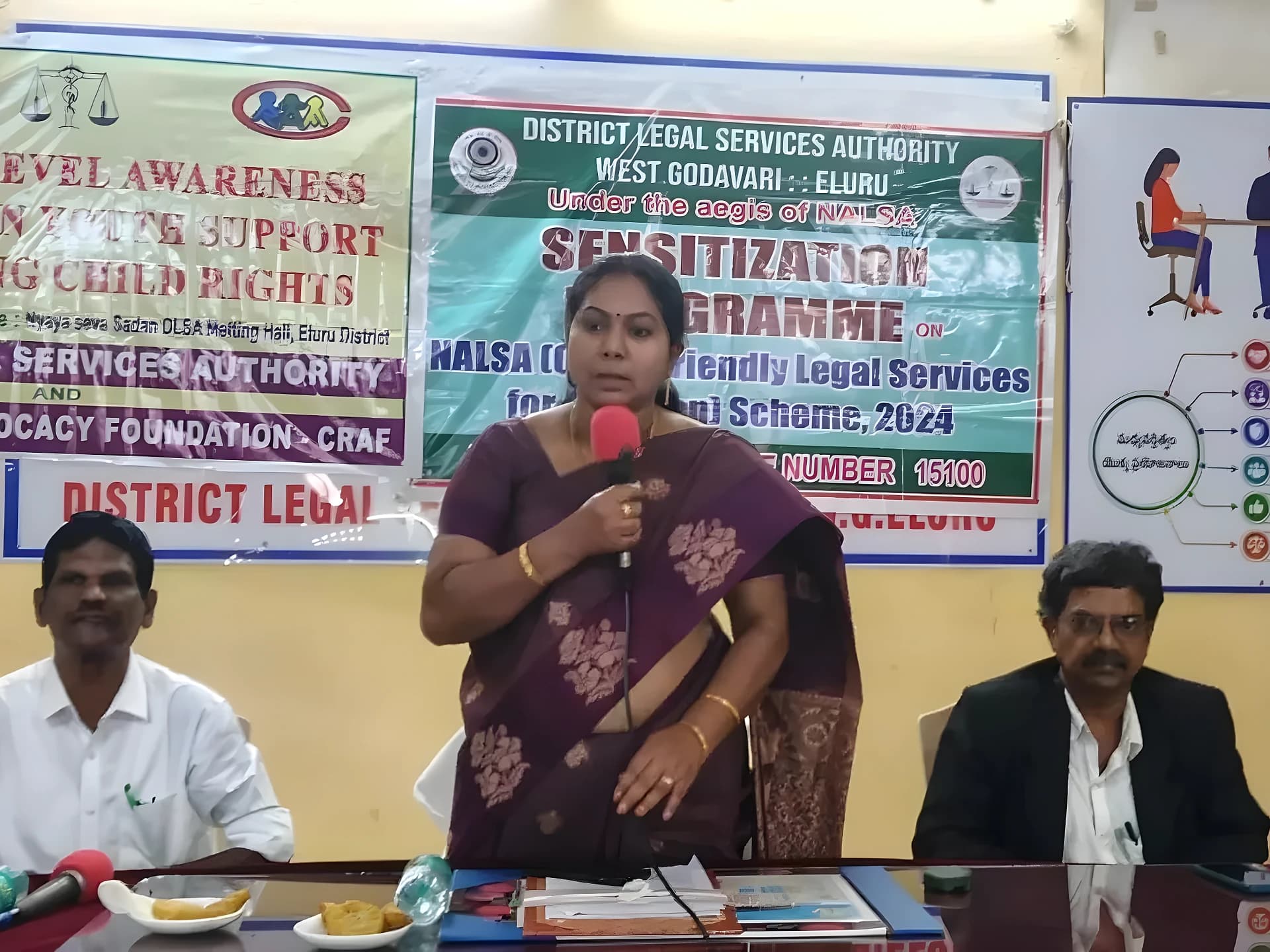 సైబర్ నేరాలు, డ్రగ్స్‌కు దూరంగా ఉండాలి