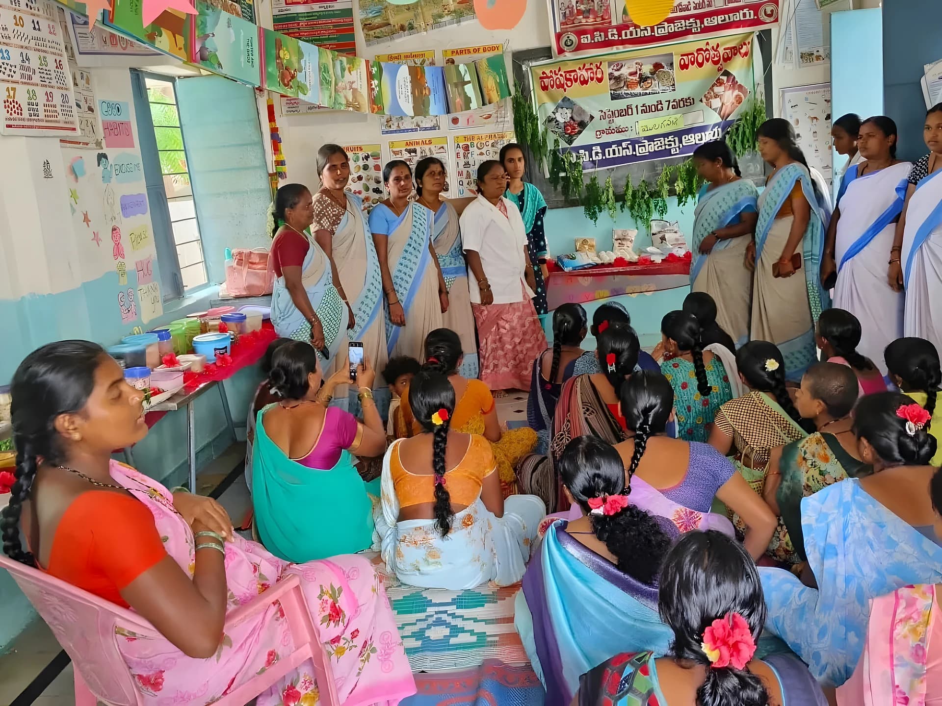 మొలగవల్లిలో ఘనంగా పోషకాహార వారోత్సవాలు