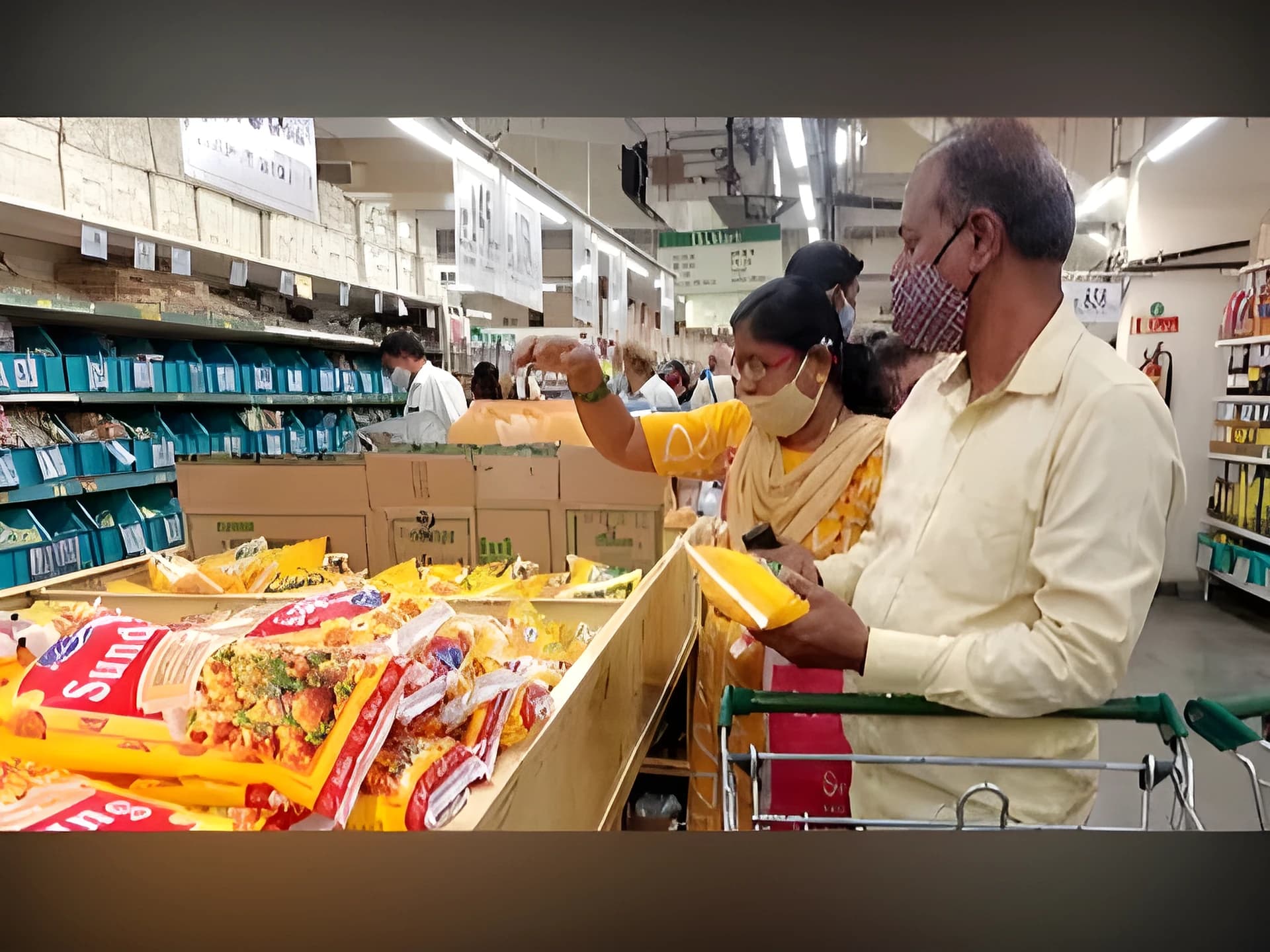 పండగల వేళ.. ప్రజలకు గుడ్‌న్యూస్‌