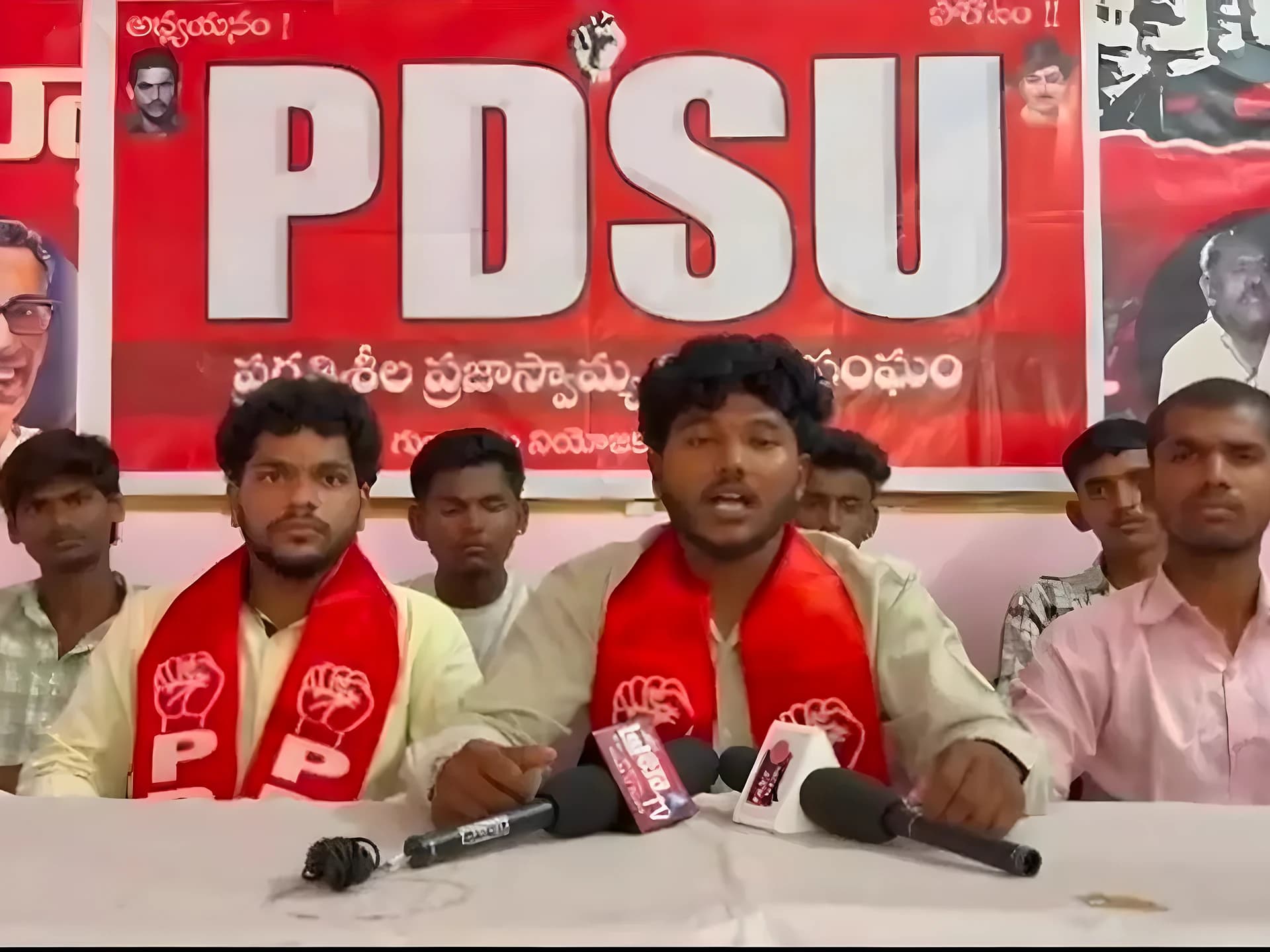 ఫీజు రీయింబర్స్‌మెంట్ బకాయిలు విడుదల చేయాలి: PDSU