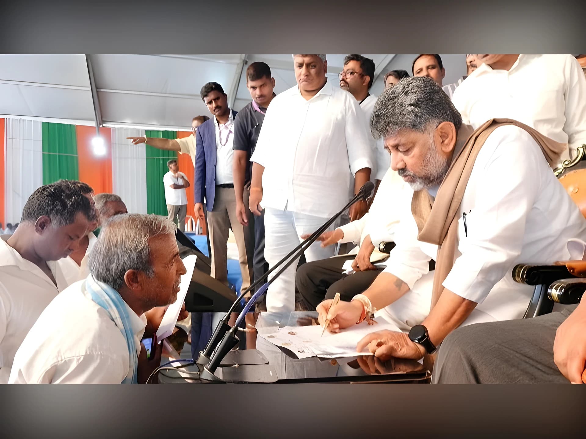 ‘యువకులకు పెళ్లి కావడం లేదు’.. సీఎంకు వినతి