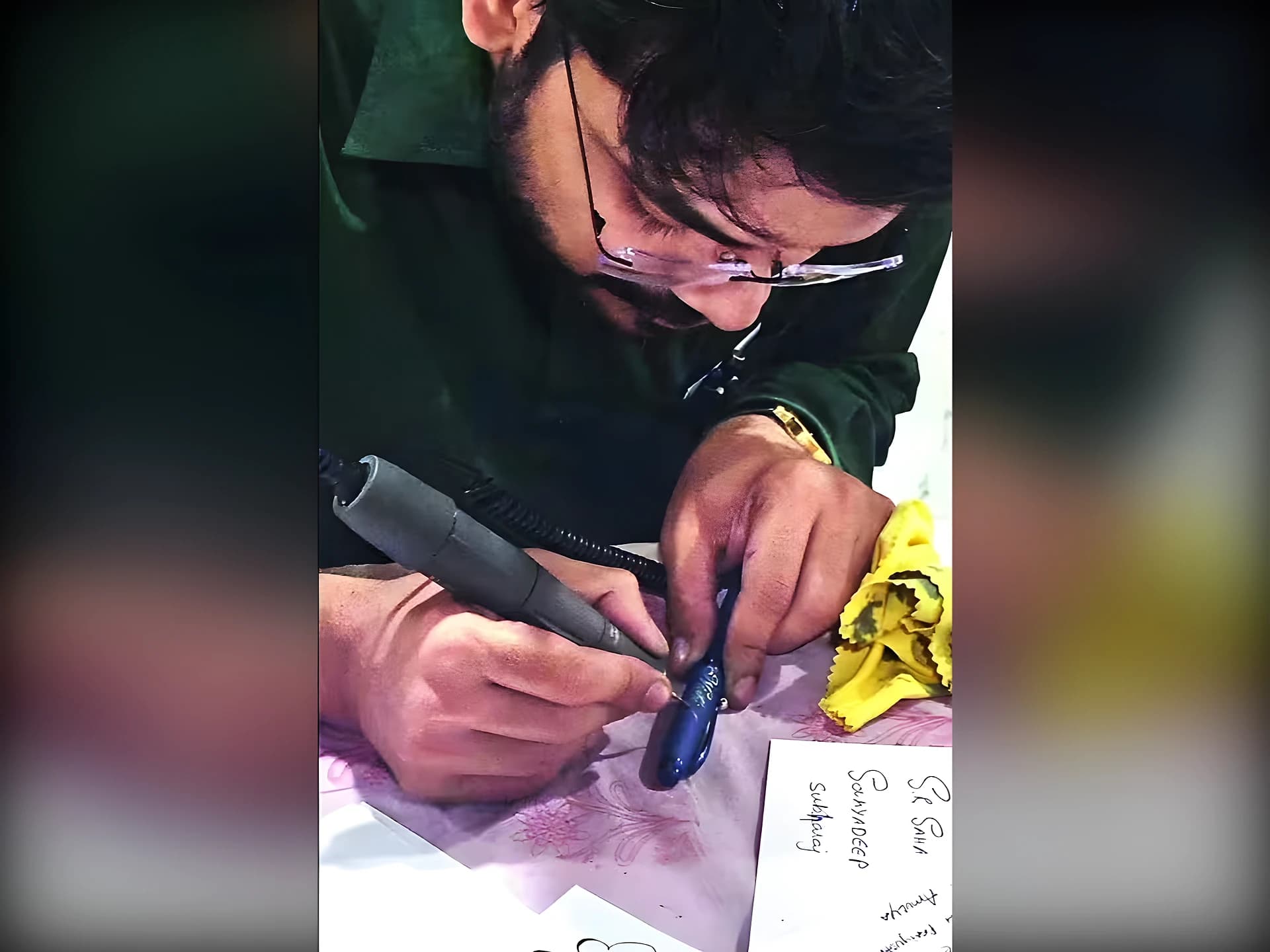 డిజిటల్ యుగంలో మళ్లీ పెన్ క్రేజ్!