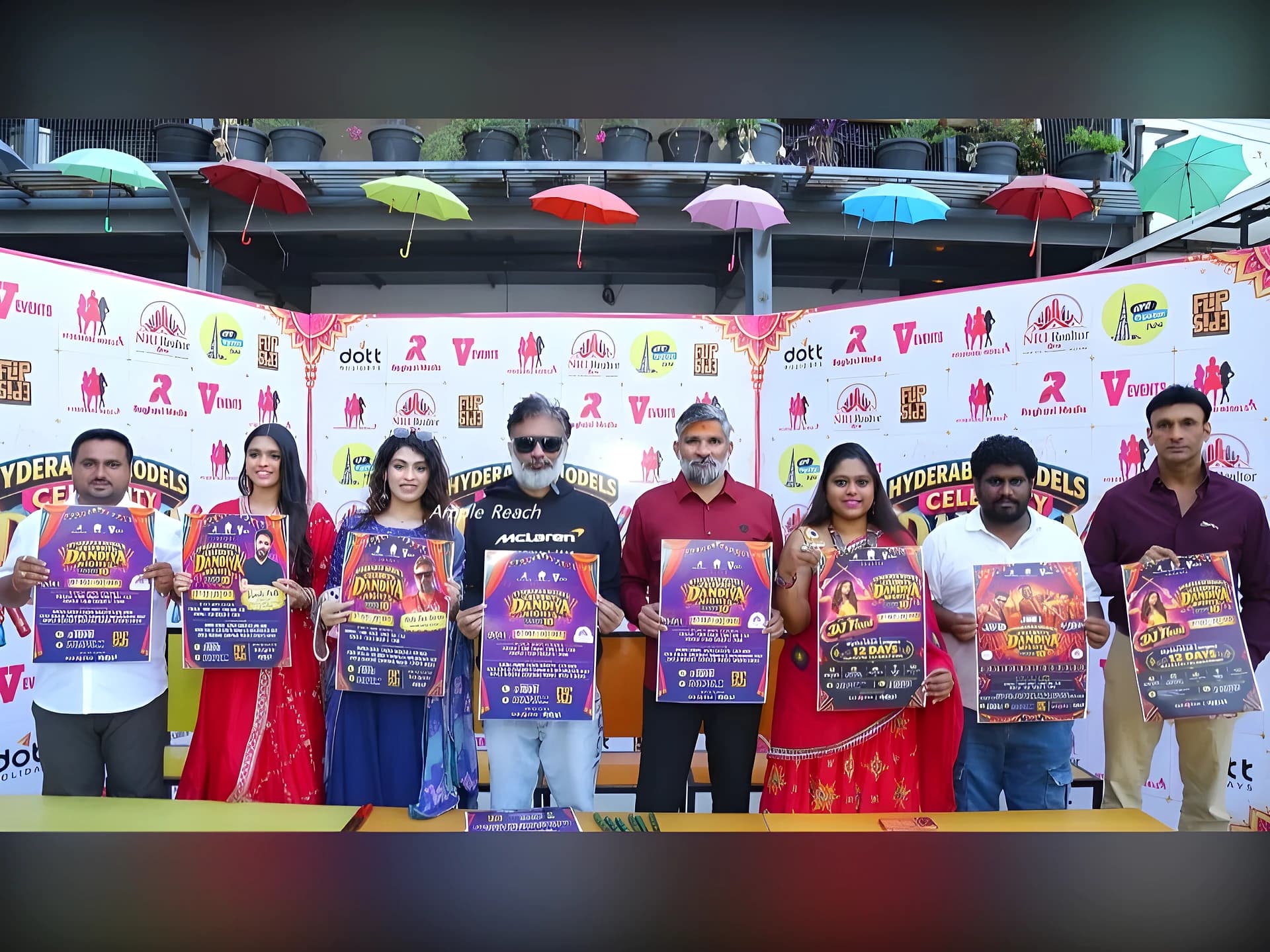 సెలబ్రిటీ దాండియా నైట్స్