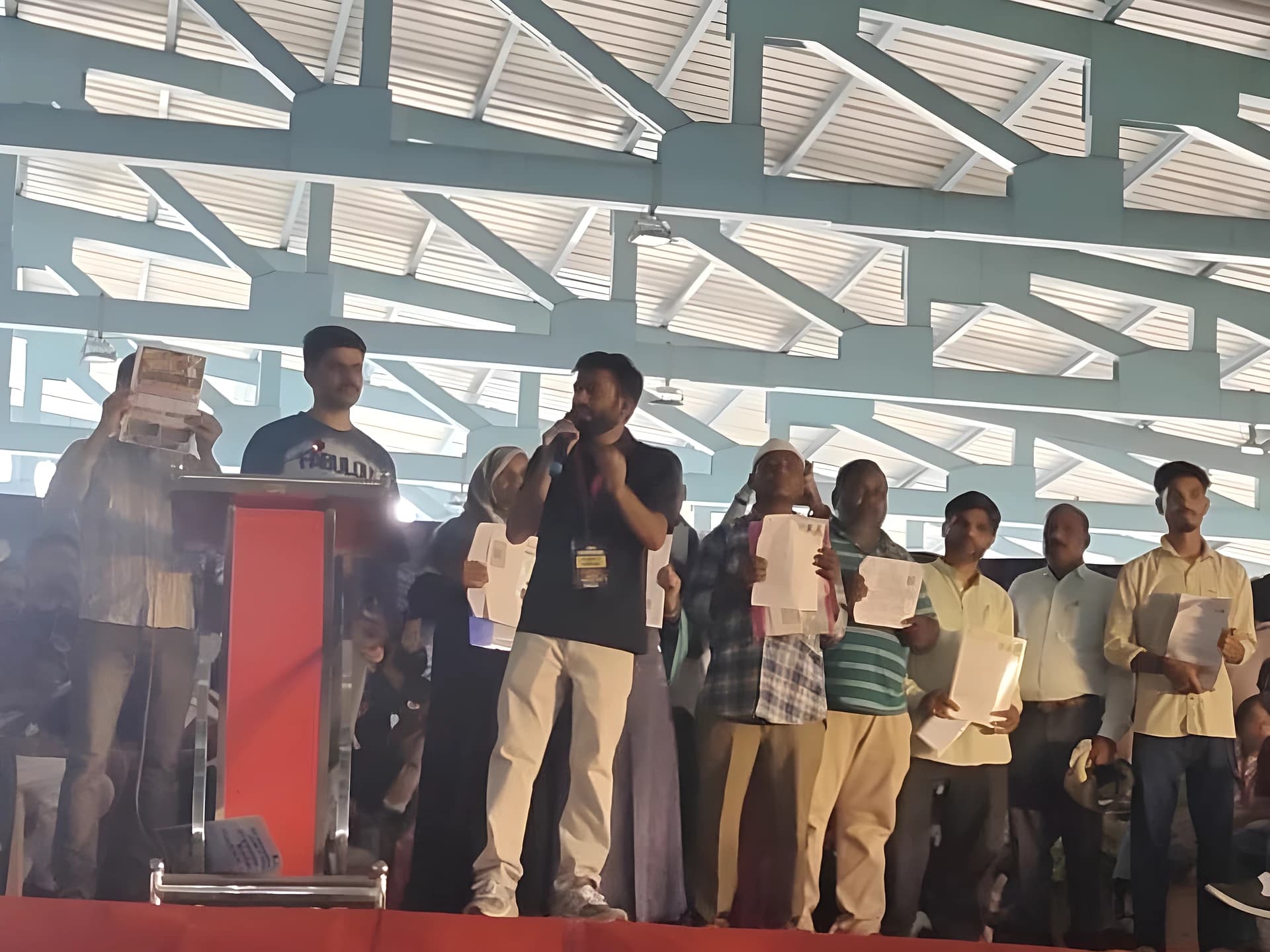 మోదీపై తిరగబడదాం- అభిజీత్ దీప్కే